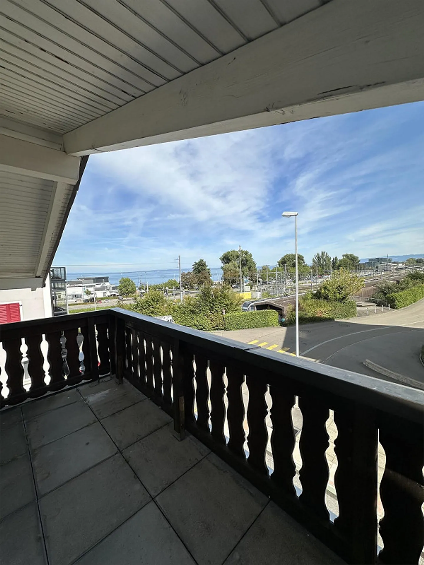 Living above the rooftops and enjoying the view - Photo 5 of 13