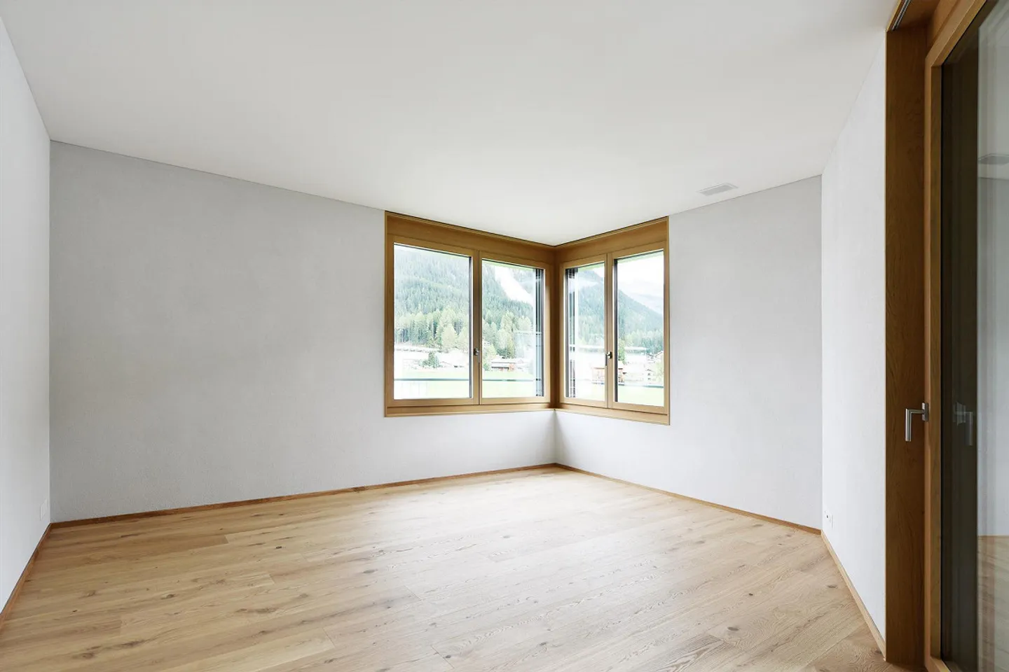 Second home in the new Bünda Eck D (D32) building - Photo 6 of 10