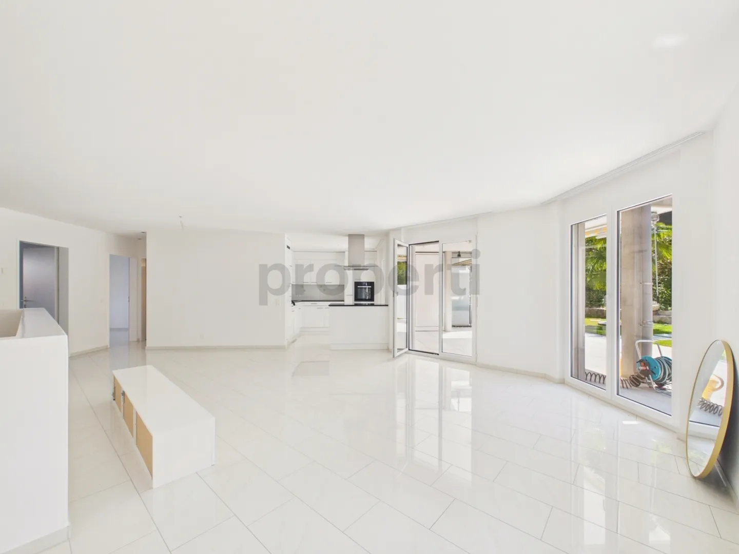 Modern 4.5-room apartment with lift and cellar, Eglisau - Photo 2 of 13