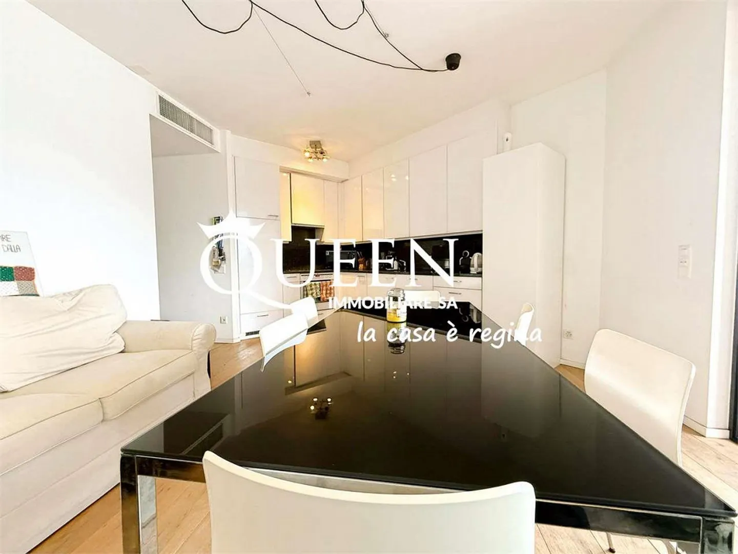 Lugano: 2,5-Zimmer-Wohnung, 75 m², hell, Terrasse, offene Aussicht - Foto 7 von 13