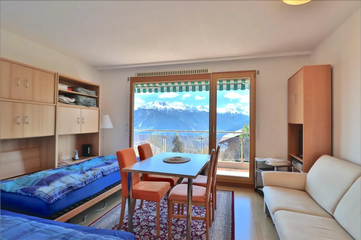 Charmante Wohnung mit Panoramablick - Foto 4 von 13