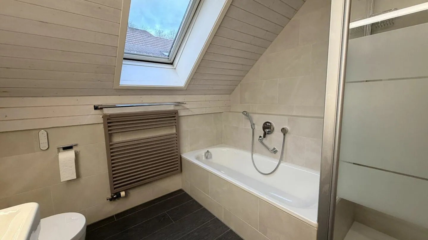 Maison de 5,5 pièces avec jardin facile d'entretien et vue dégagée - Photo 13 sur 18