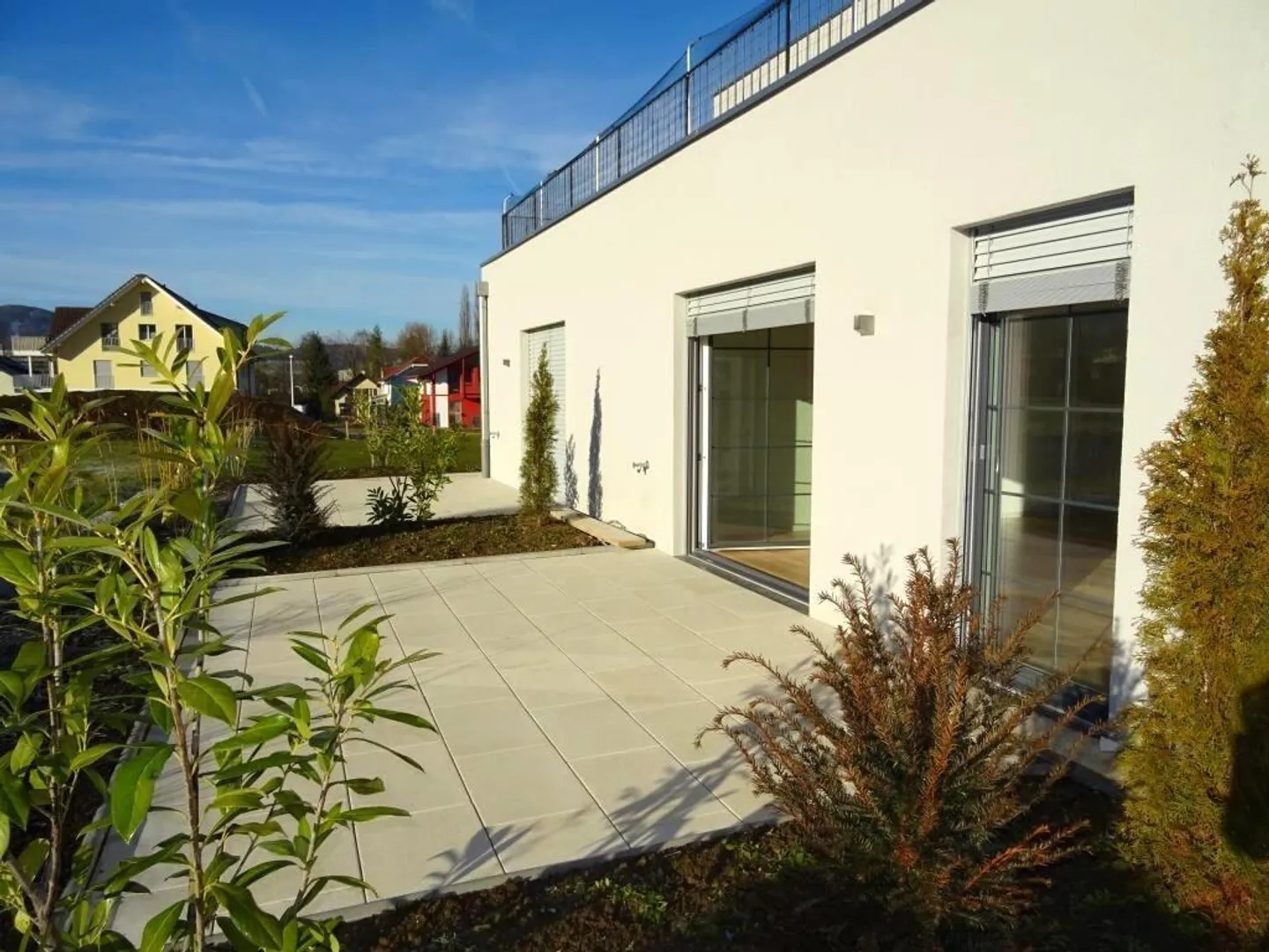 Wohlfühloase mit Gartensitzplatz - Photo 1 sur 8