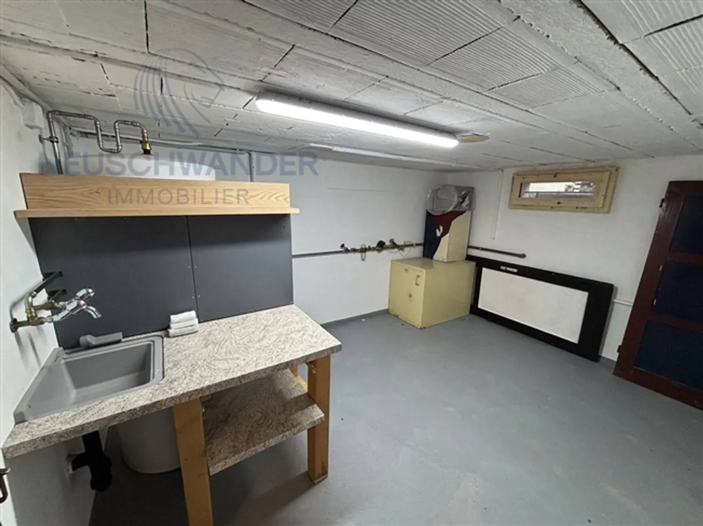 Locali commerciali in una posizione ideale nel cuore di Porrentruy - Foto 4 di 8