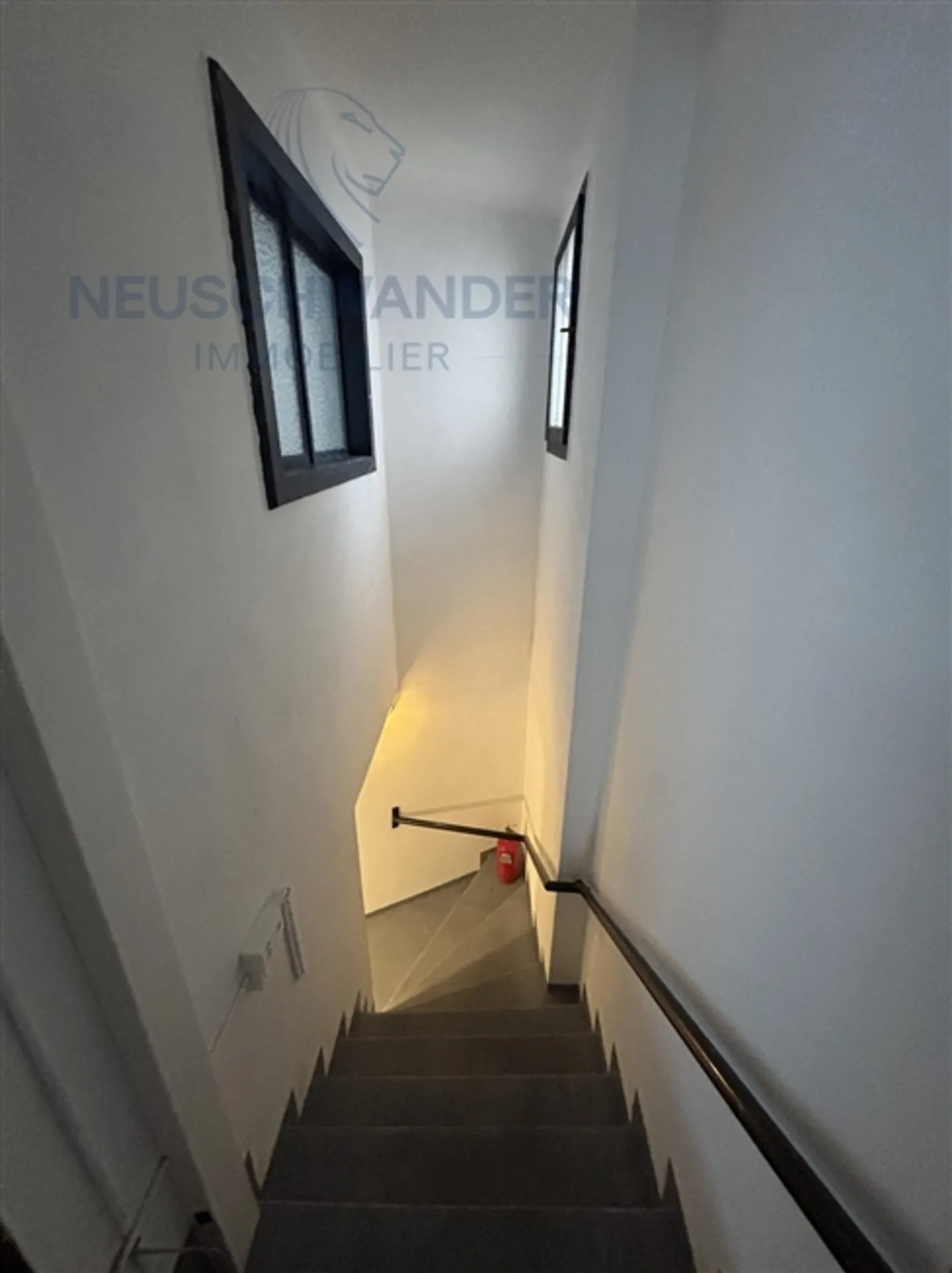 Locali commerciali in una posizione ideale nel cuore di Porrentruy - Foto 6 di 8