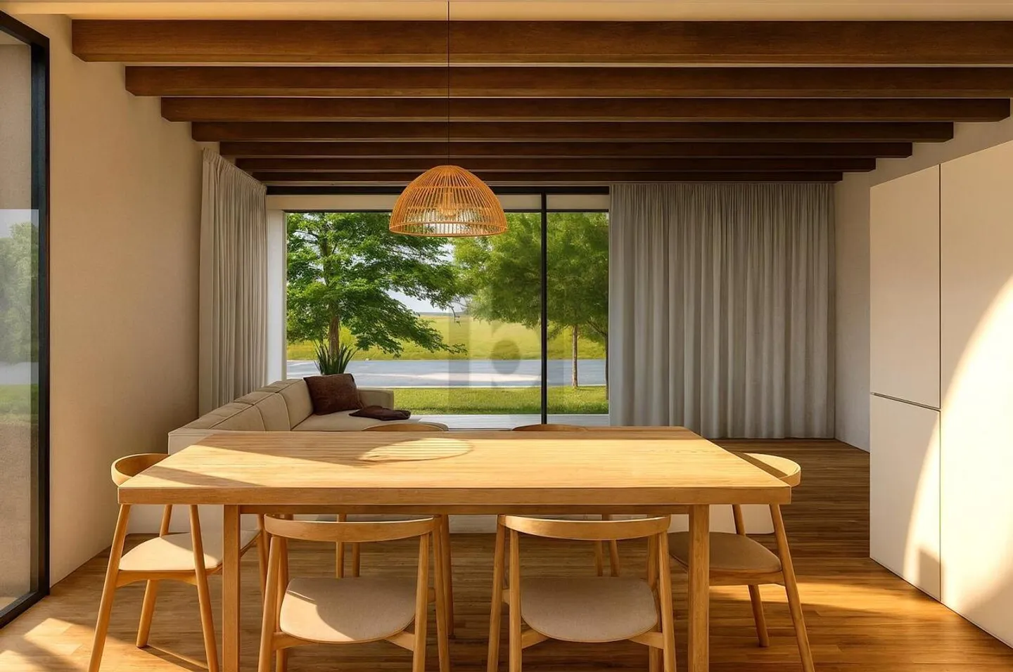 BRIGHT, SPACIOUS & COMFORTABLE IN TERRE SAINTE - Photo 3 of 6