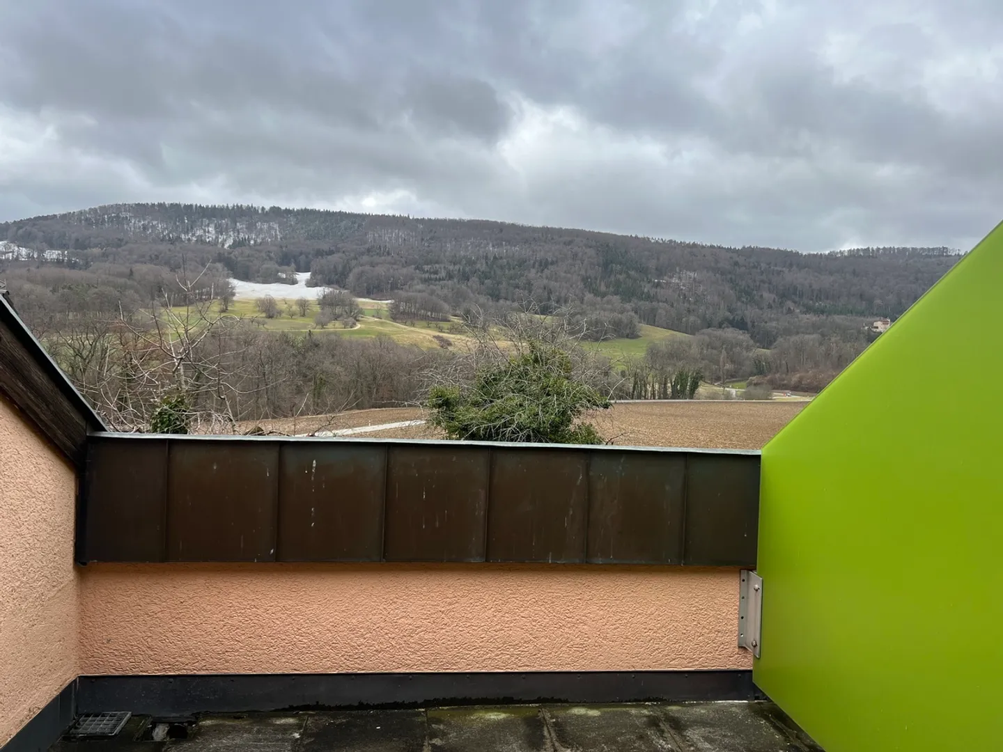 Ottimo studio con grande terrazza - Foto 4 di 8