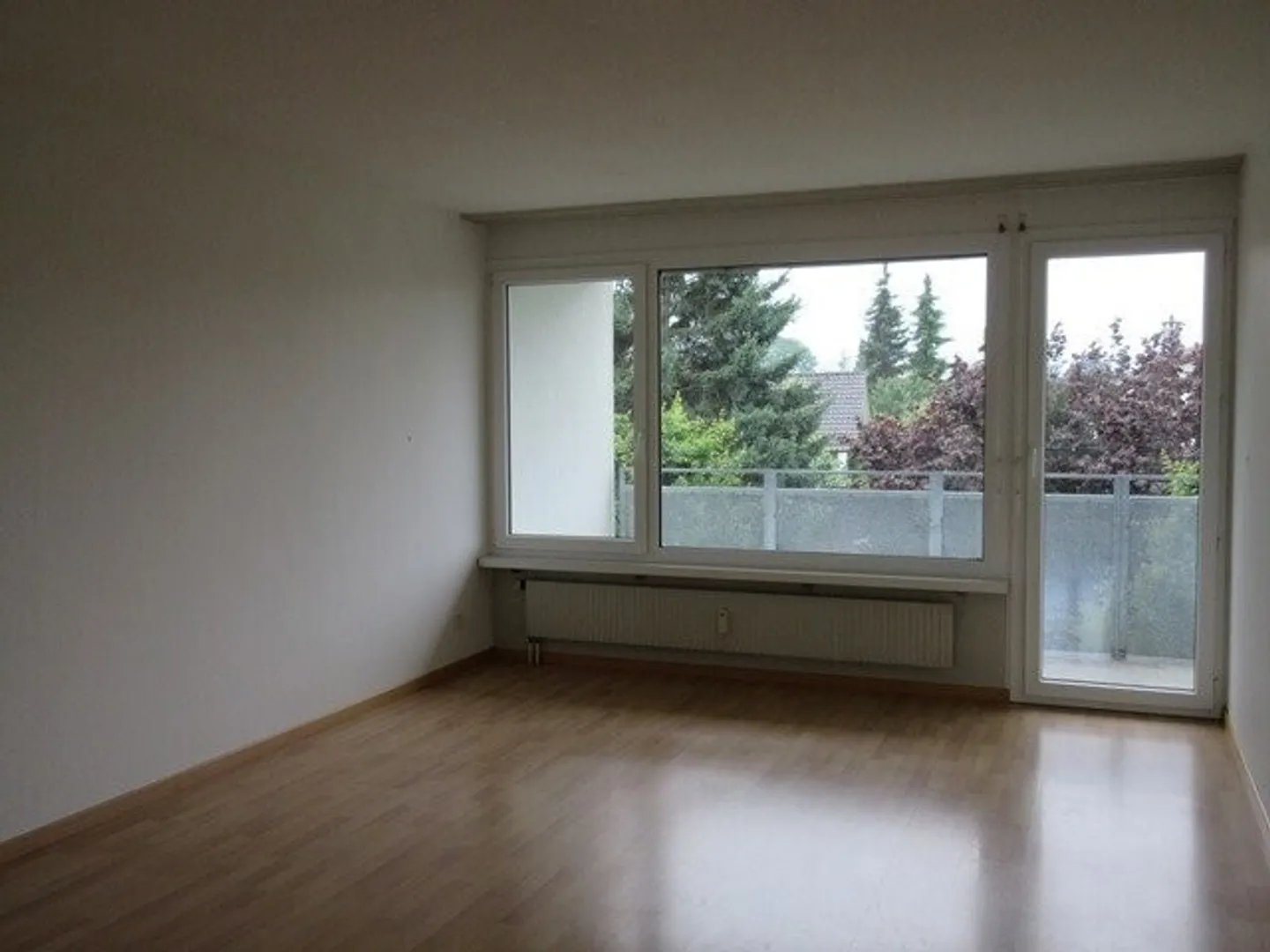 Great apartment in the green! - Photo 5 of 6