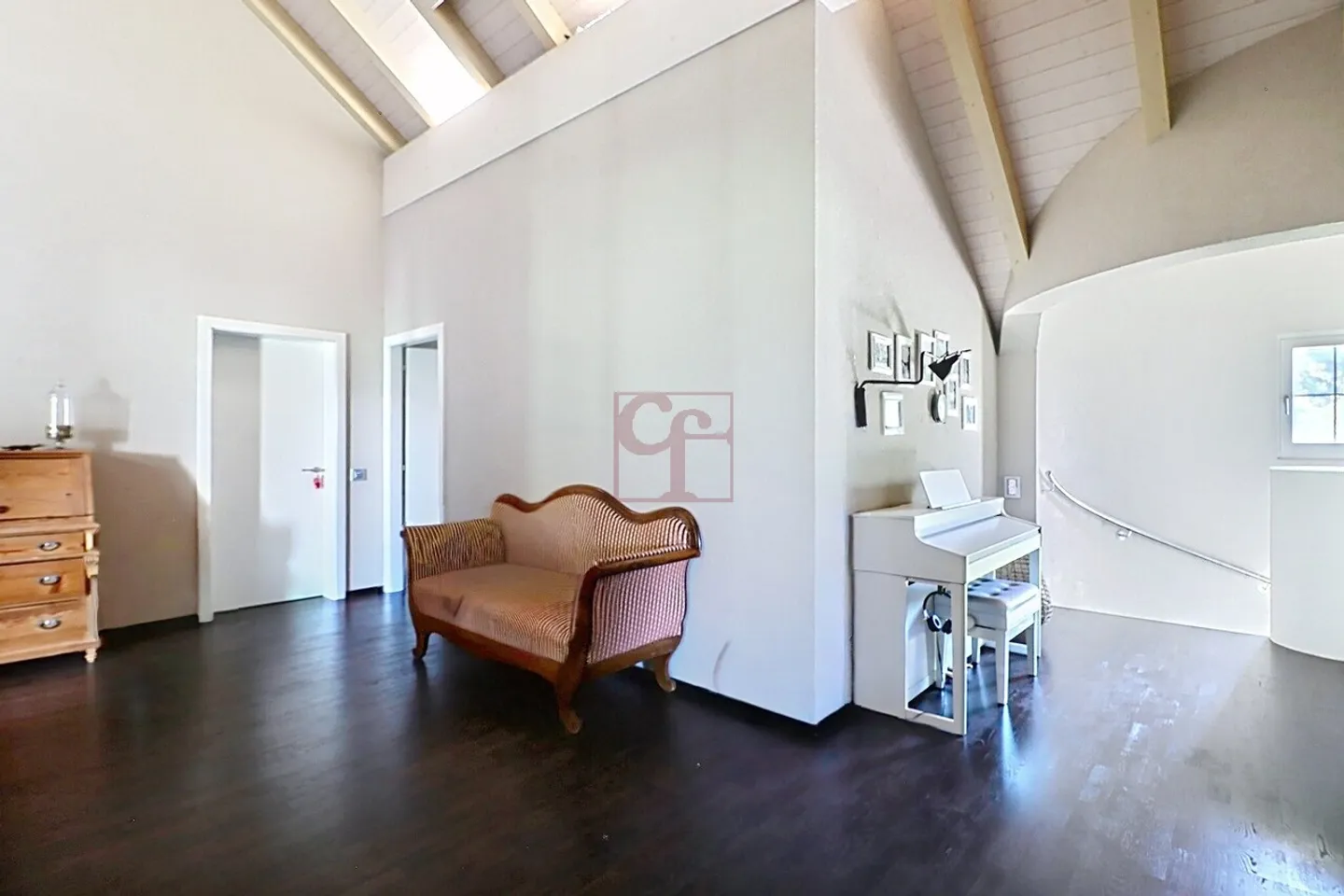 Magnificent Master House in Noreaz (340 m2) - Photo 11 of 21