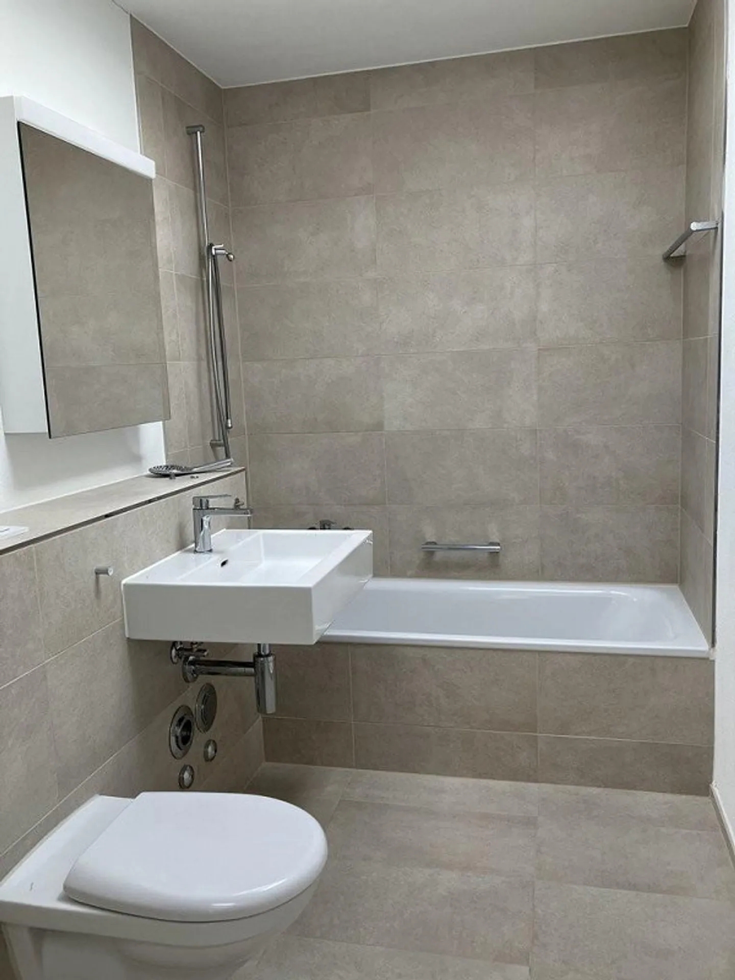 Appartement spacieux près du lac de Zurich - Photo 8 sur 8