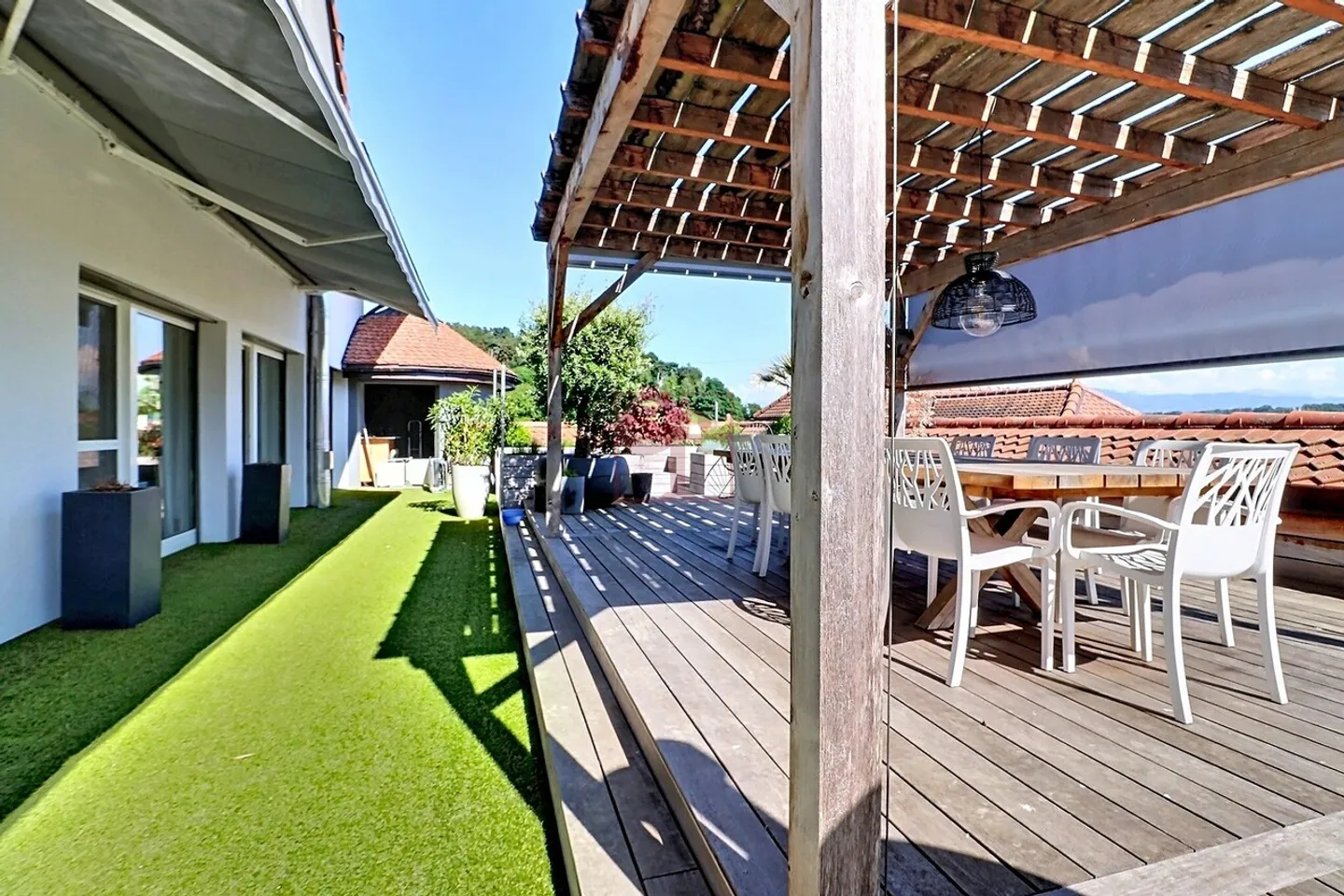 Magnificent Master House in Noreaz (340 m2) - Photo 21 of 21