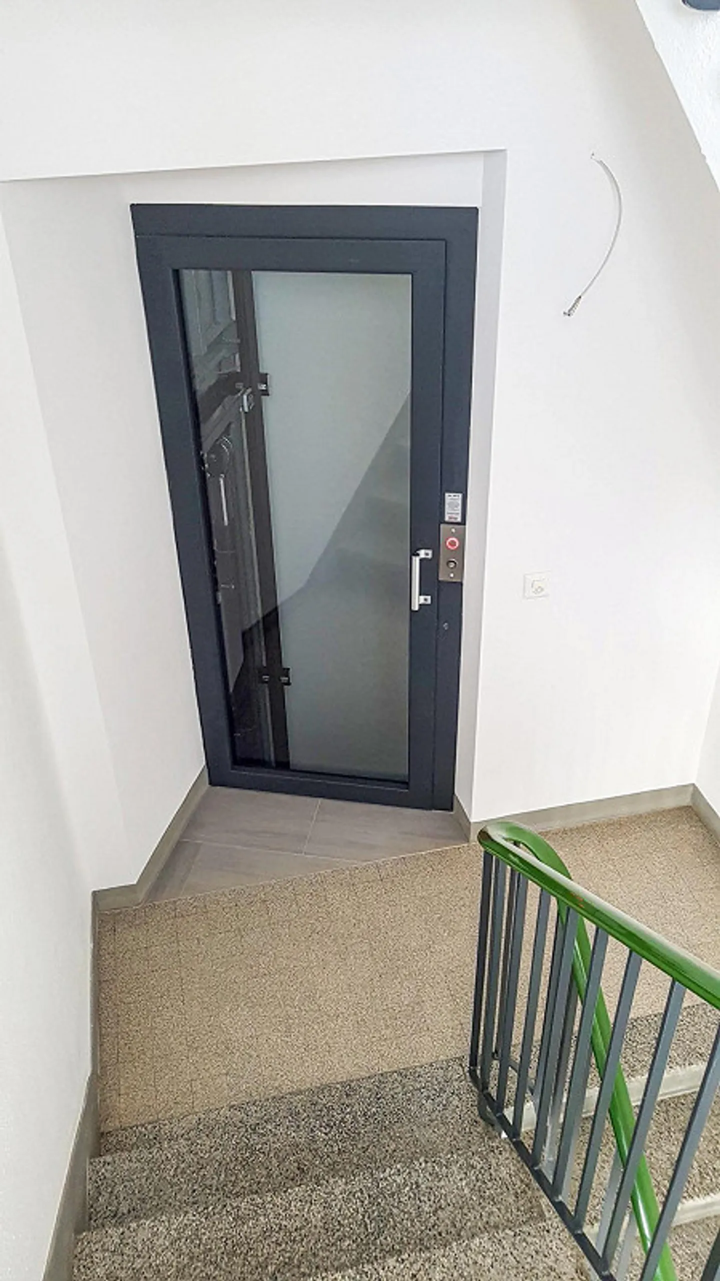 Charmante appartement sous les toits de 3 pièces au cœur de la vieille ville - Photo 5 sur 15