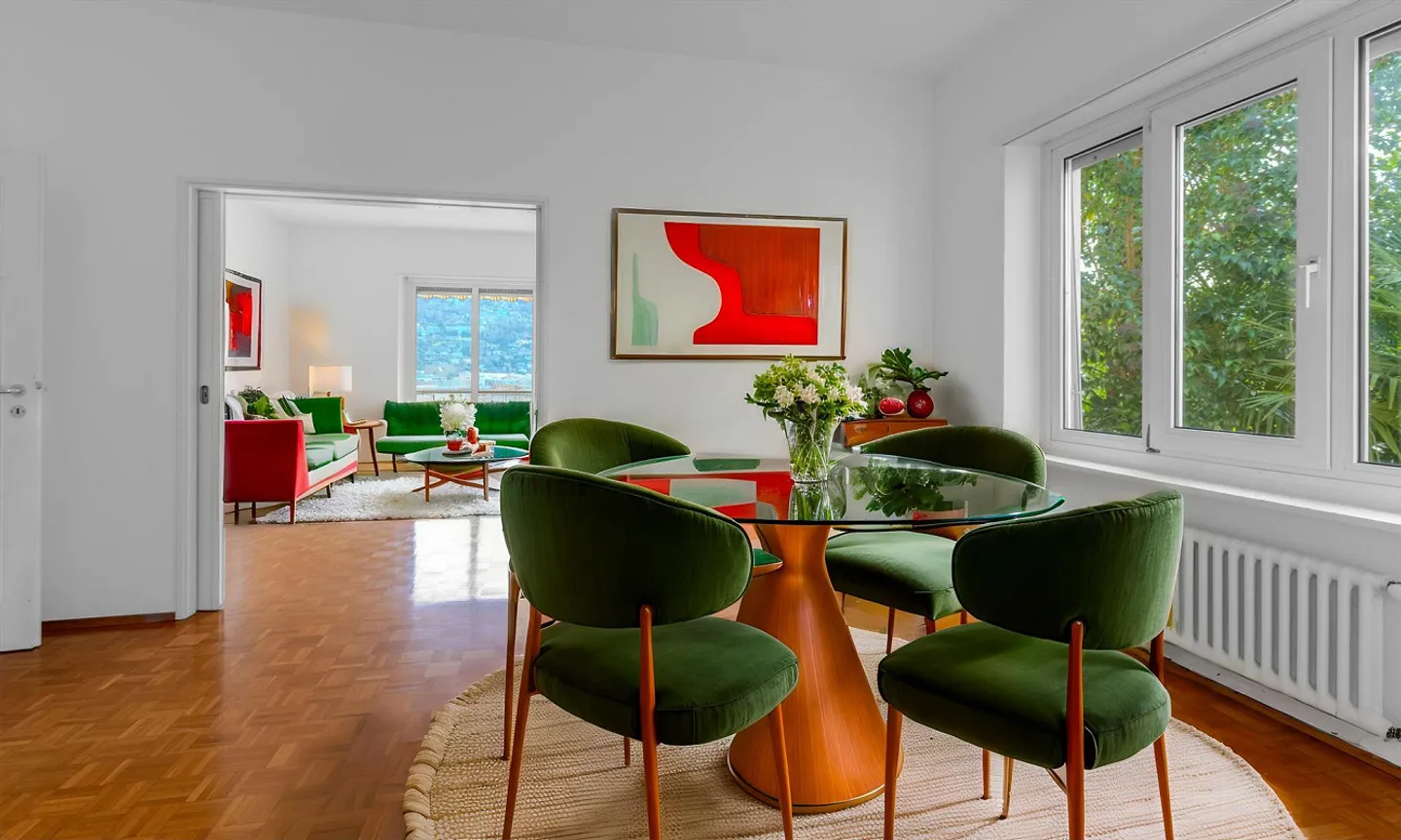 SPACIOUS 4.5 ROOMS WITH OPEN VIEW IN THE CENTER OF LUGANO - Photo 1 of 11