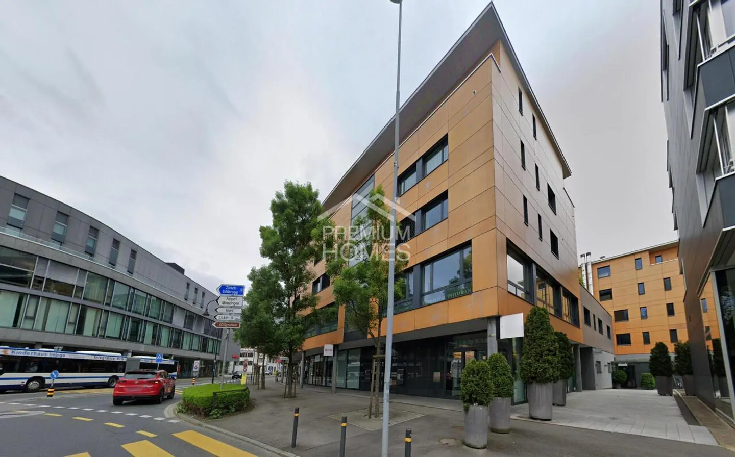 Modernes Büro mit Stadtblick - Foto 1 von 6