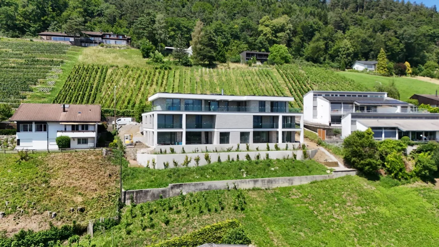 Exclusive dream apartment in the vineyards with unobstructed panoramic views - Photo 15 of 15