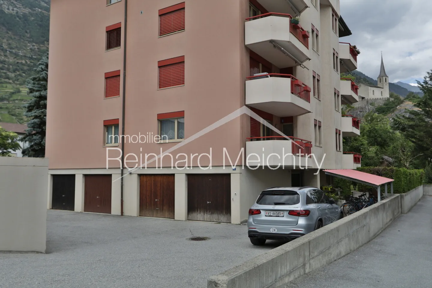 Wohnung kaufen - Foto 2 von 32