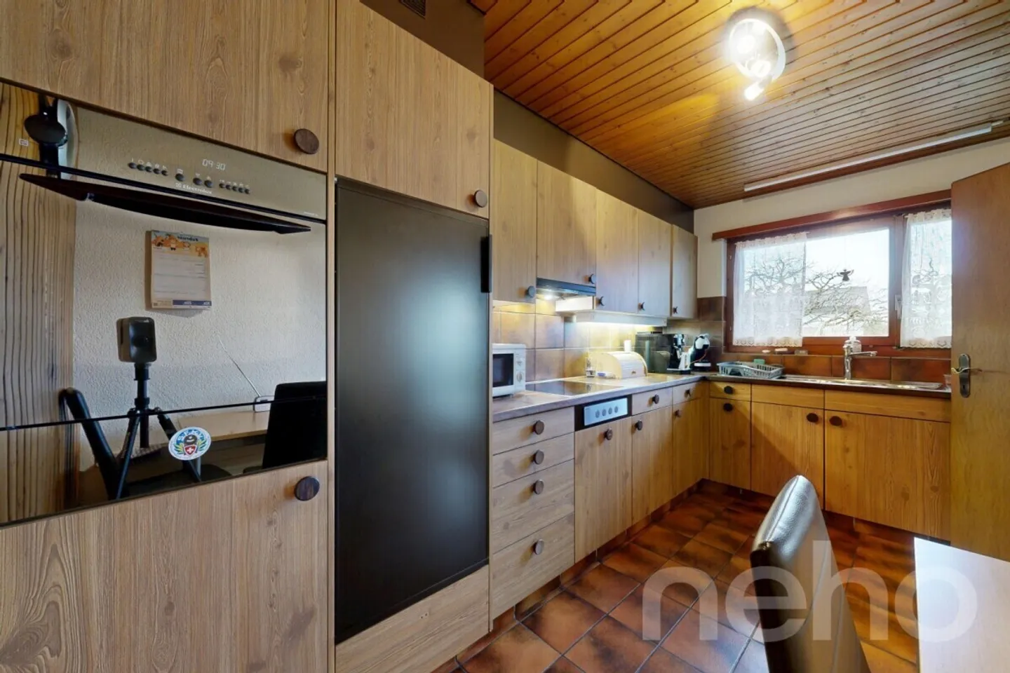 Quietly Located Single-Family House with Large Plot and Potential - Photo 5 of 12