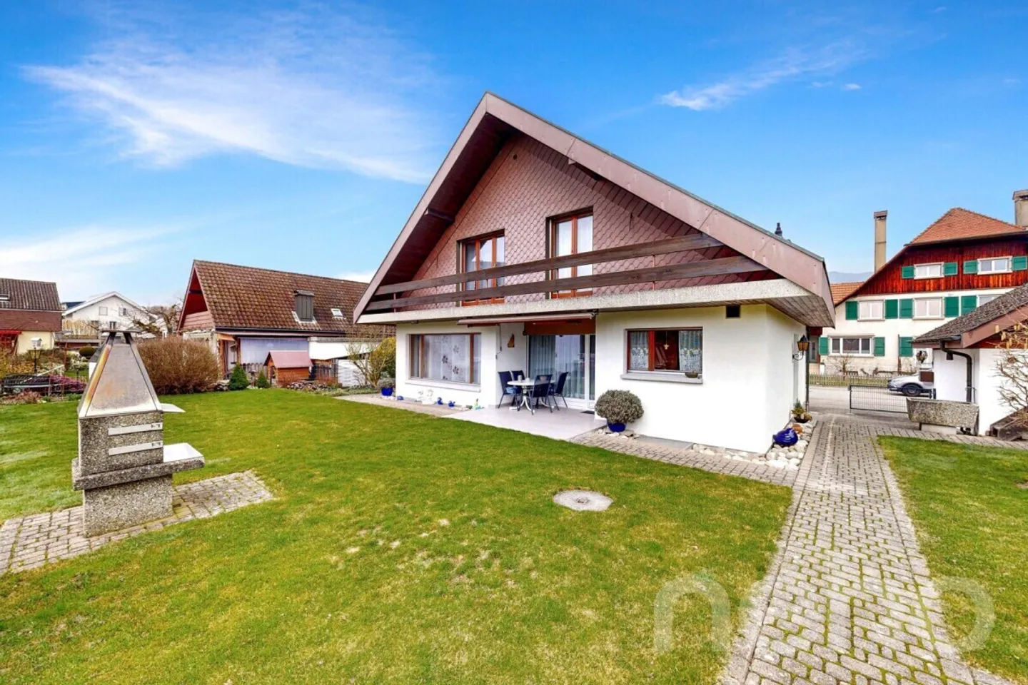 Quietly Located Single-Family House with Large Plot and Potential - Photo 12 of 12