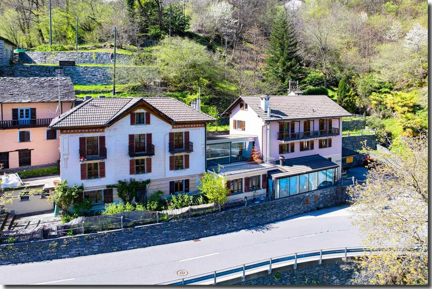 Historisches Haus mit Gewerbefläche - Foto 14 von 28