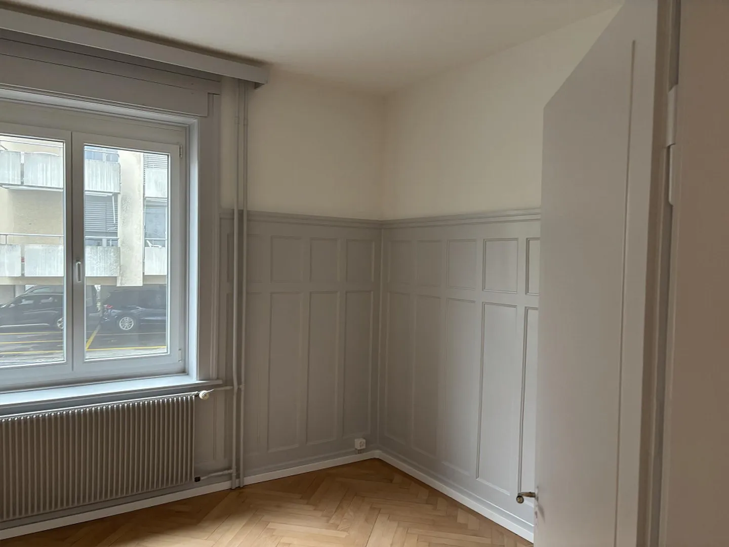 Appartamento in stile Liberty con area salotto nel giardino - Foto 7 di 14