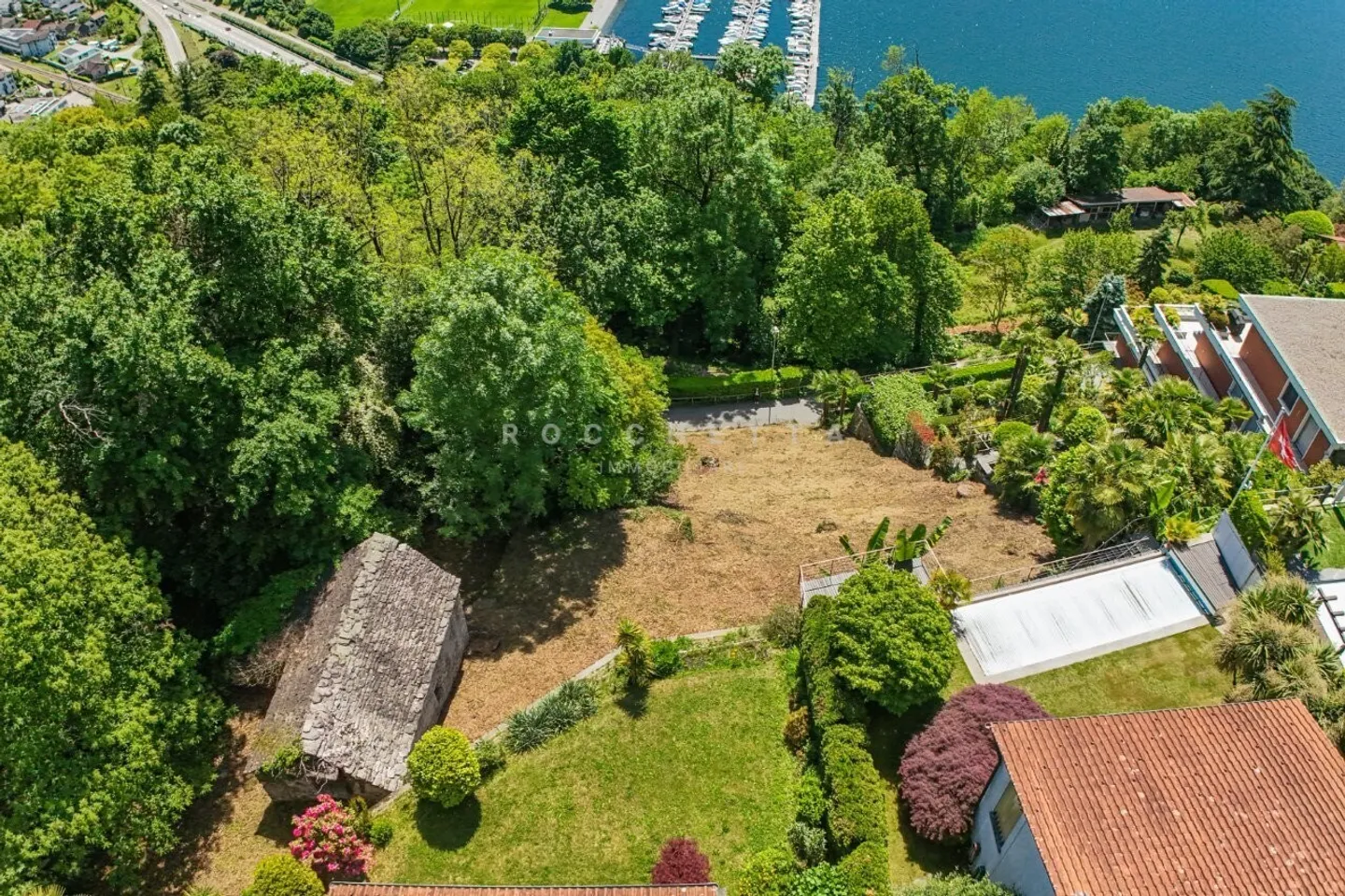 Terreno edificabile esclusivo con vista lago - Foto 7 di 9