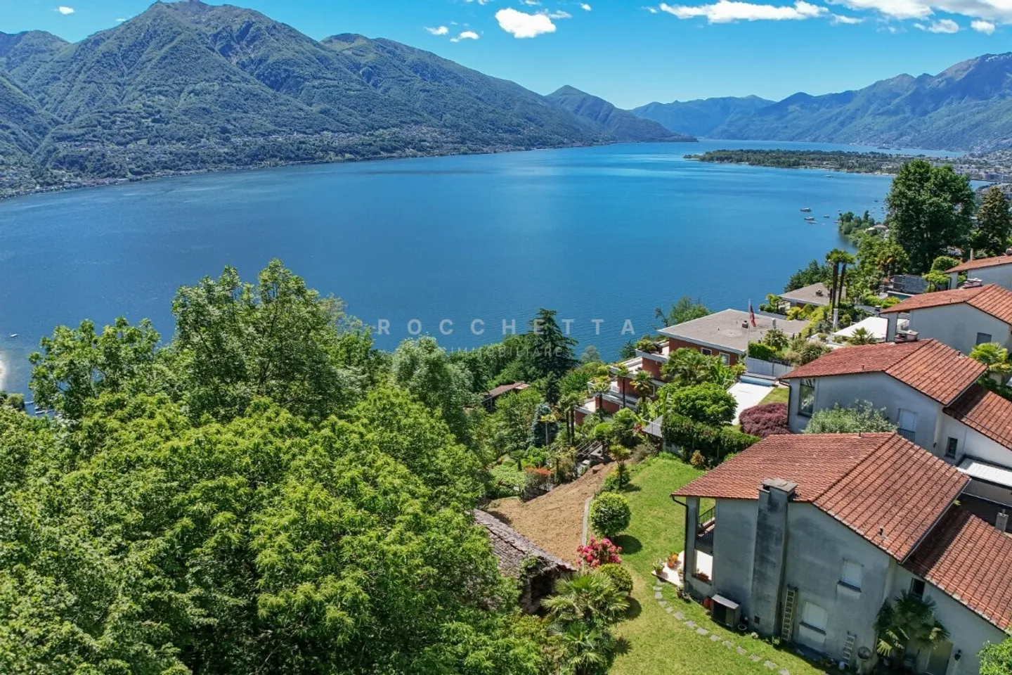 Terreno edificabile esclusivo con vista lago - Foto 3 di 9