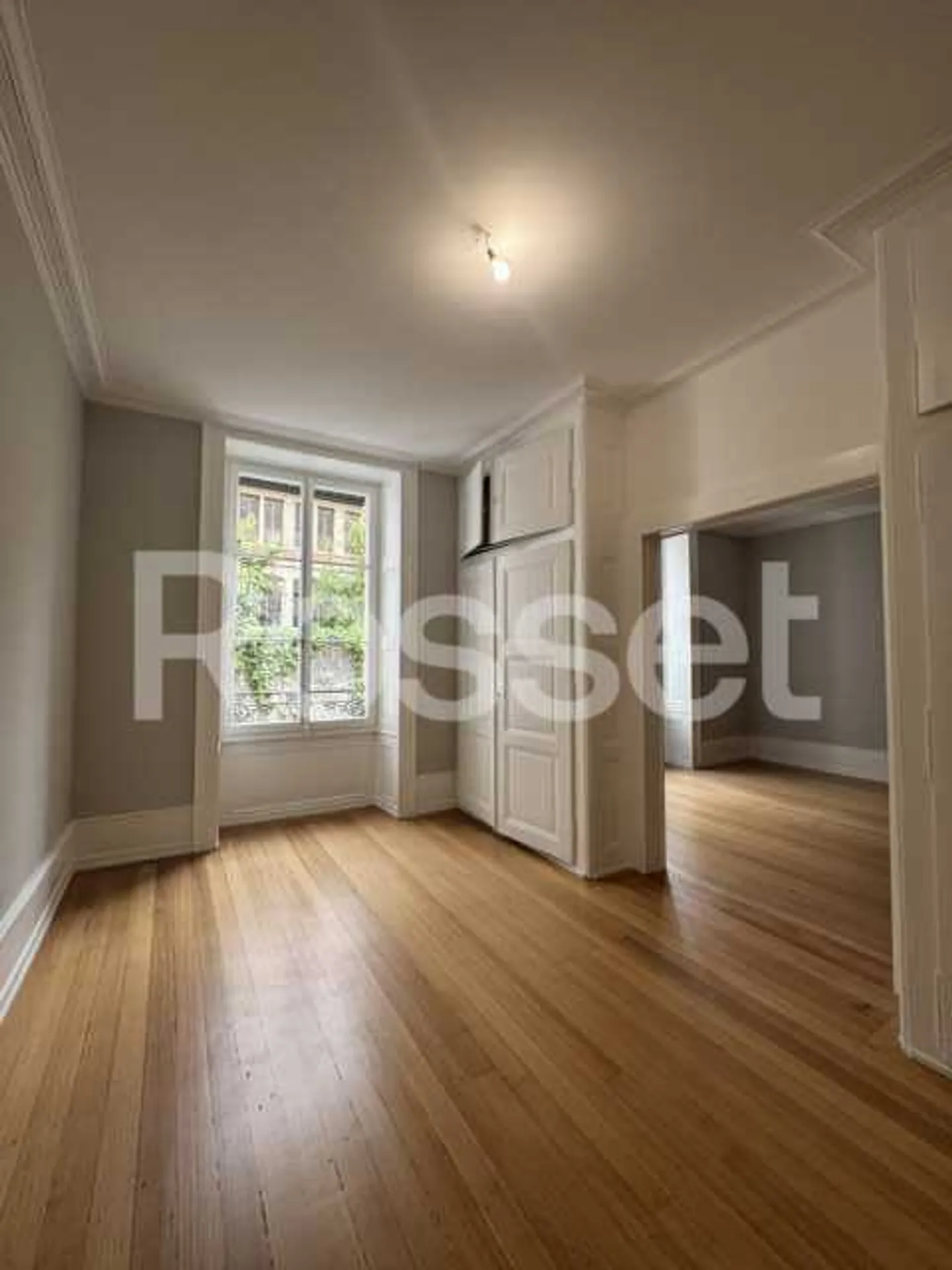 6-room apartment on the 2nd floor - High standard - Photo 12 of 14
