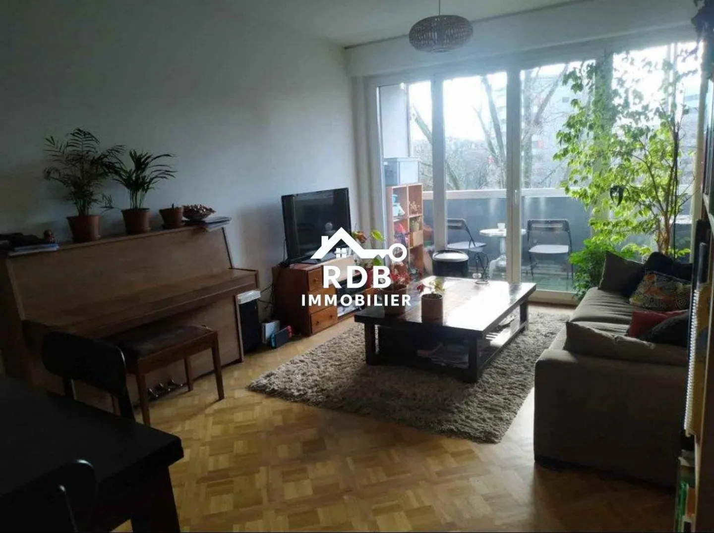 Appartement lumineux de 5 pièces à Genève - Photo 1 sur 5