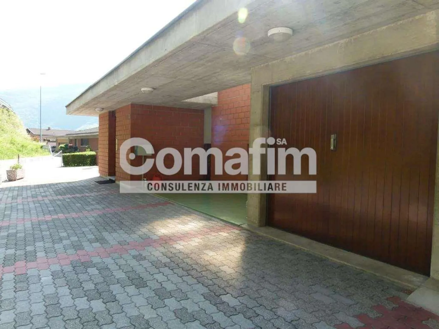 À Capolago, nous vendons une maison avec "Praticité et espace" - Photo 1 sur 13
