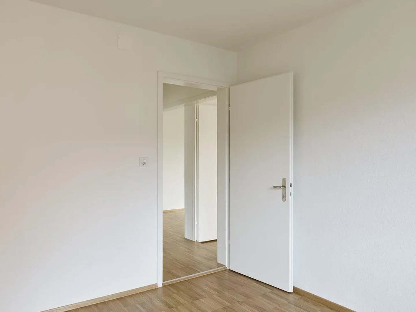 Geräumige 4.5-Zimmer-Wohnung - Foto 5 von 9