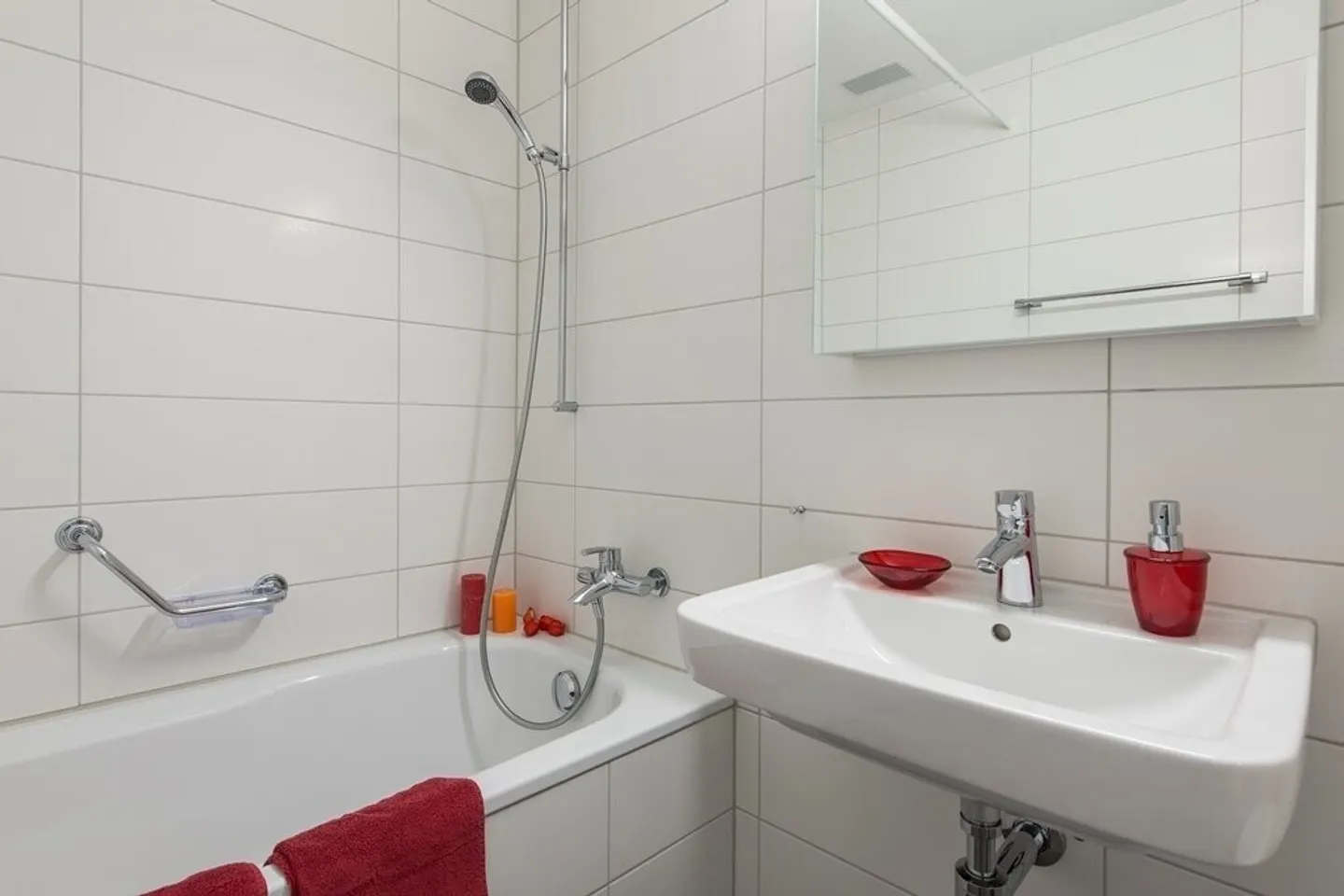 Modernes 2.5-Zimmer-Apartment - Foto 6 von 7