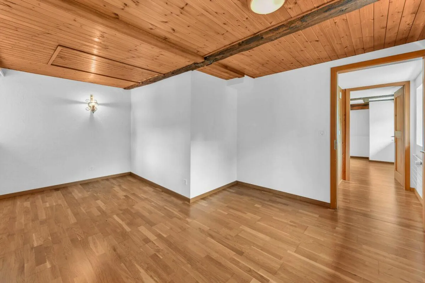 Una casa piena di vita nel cuore della Bündner Herrschaft - Foto 14 di 30