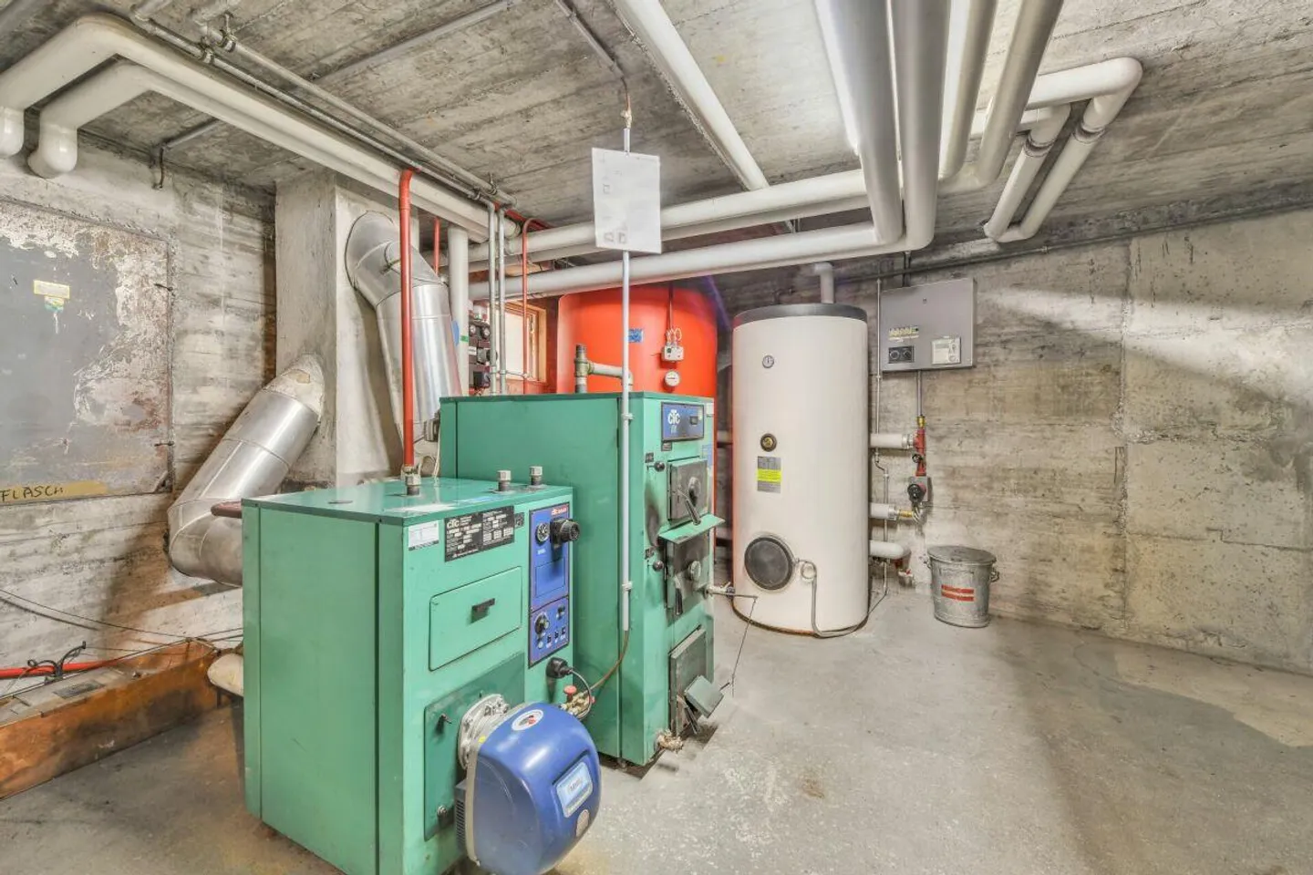 Una casa piena di vita nel cuore della Bündner Herrschaft - Foto 29 di 30