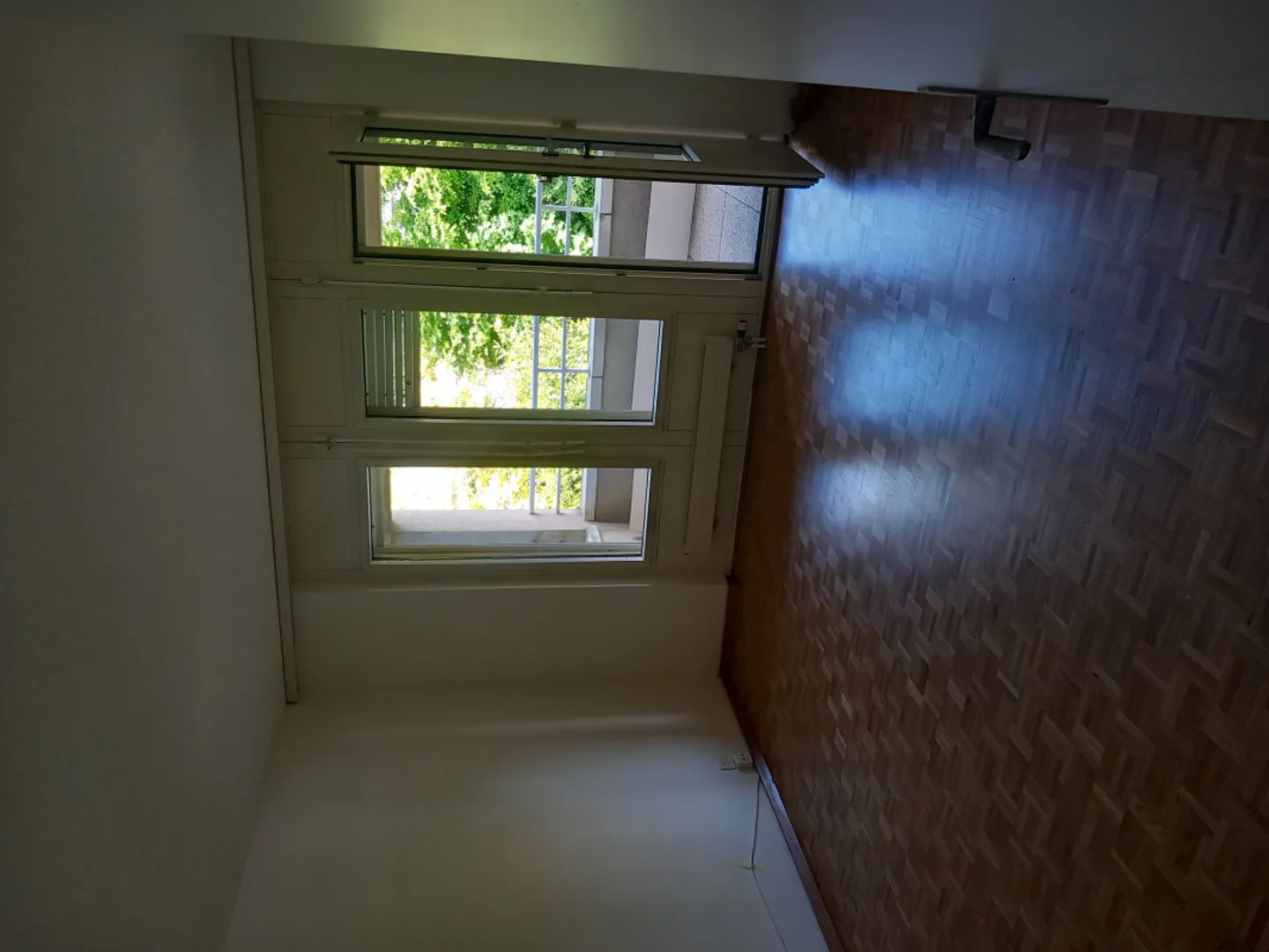 Ch. des Tines 19. Appartamento 4,5 stanze - Foto 4 di 6