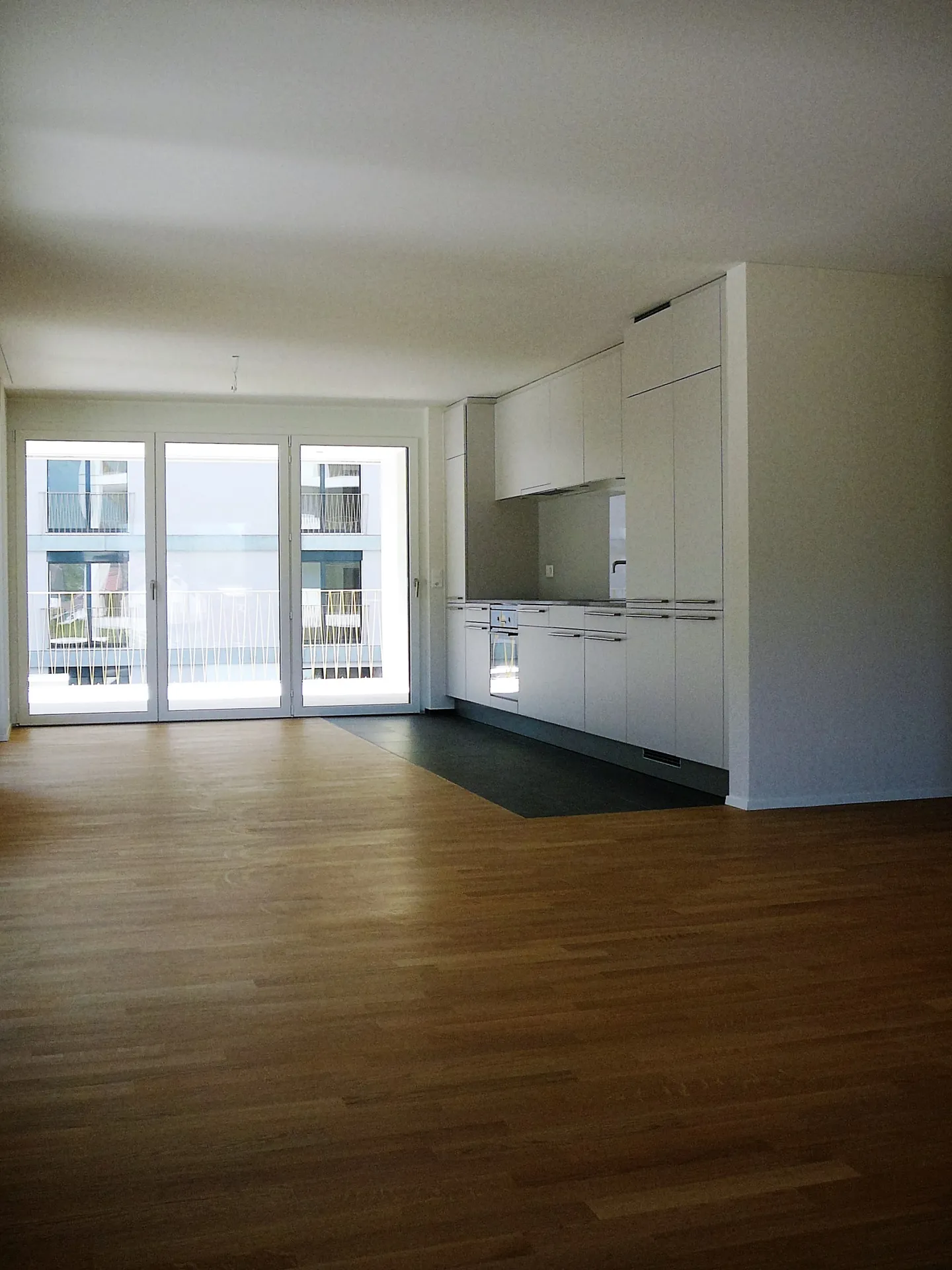 Living in a Dream Location - Photo 4 of 10