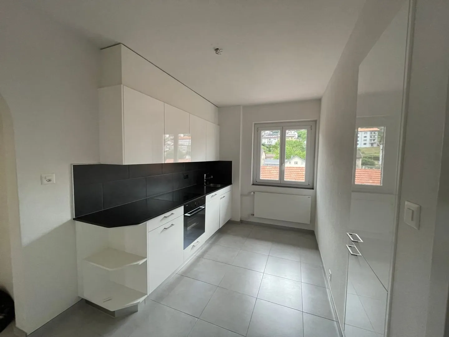 Bell'appartamento di 3 stanze al 1° piano - Foto 4 di 6