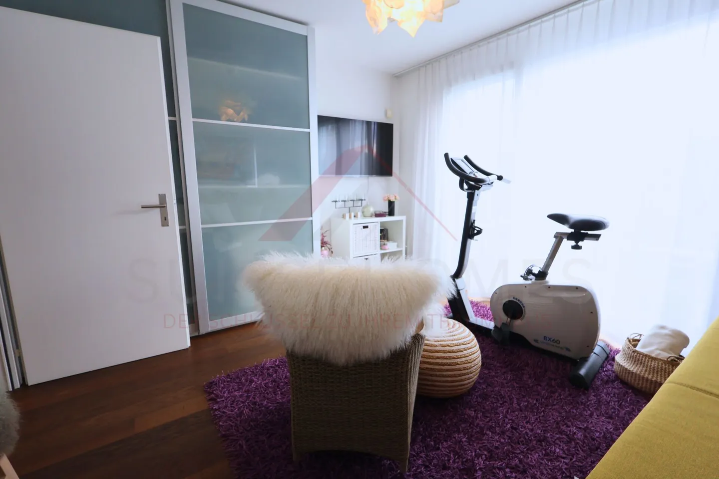 Appartement penthouse exclusif de 4,5 pièces avec terrasse spacieuse et équipements de haute qualité à Hindelbank - Photo 23 sur 33