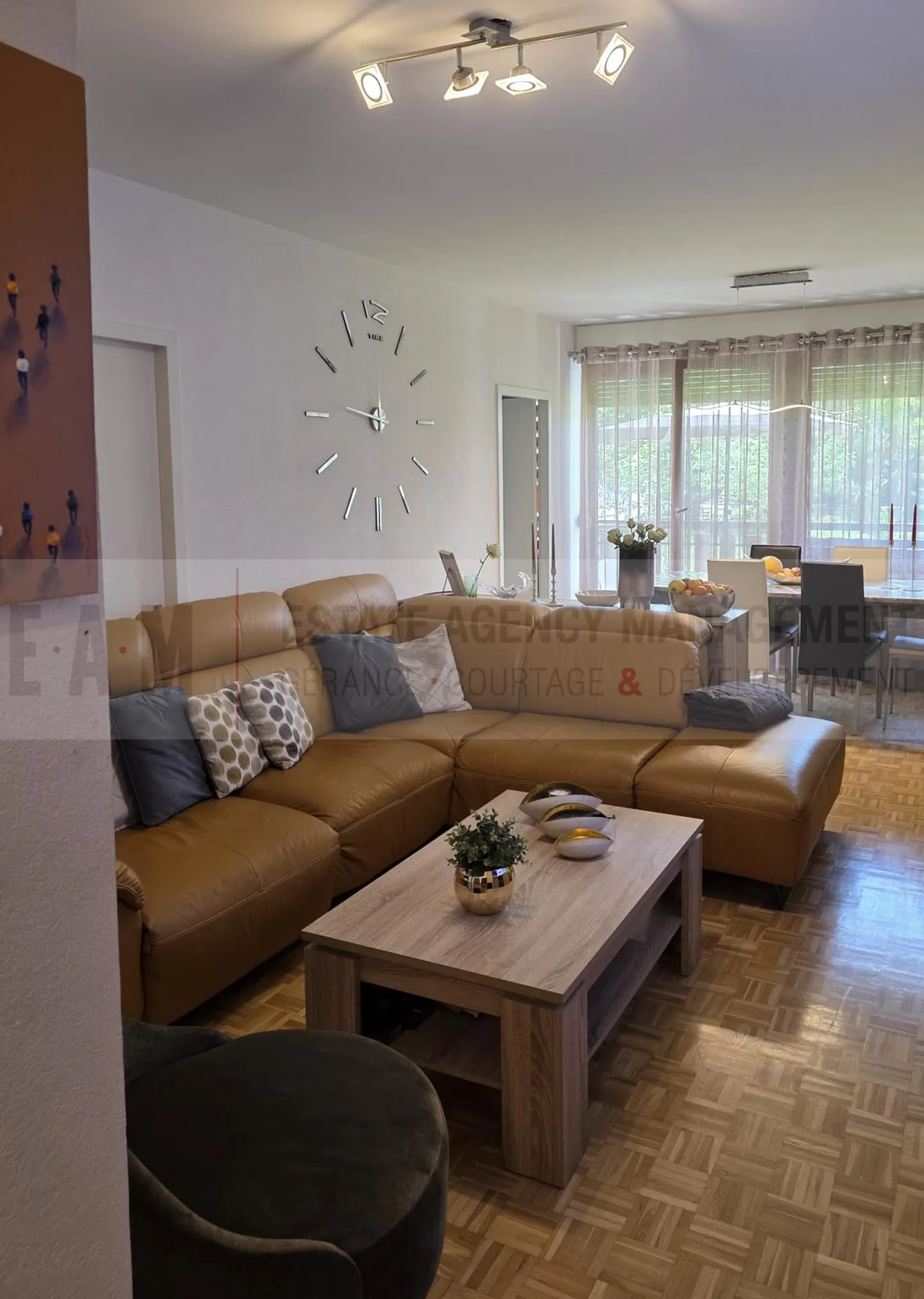 Charmant appartement 4P avec balcon - Photo 2 sur 5