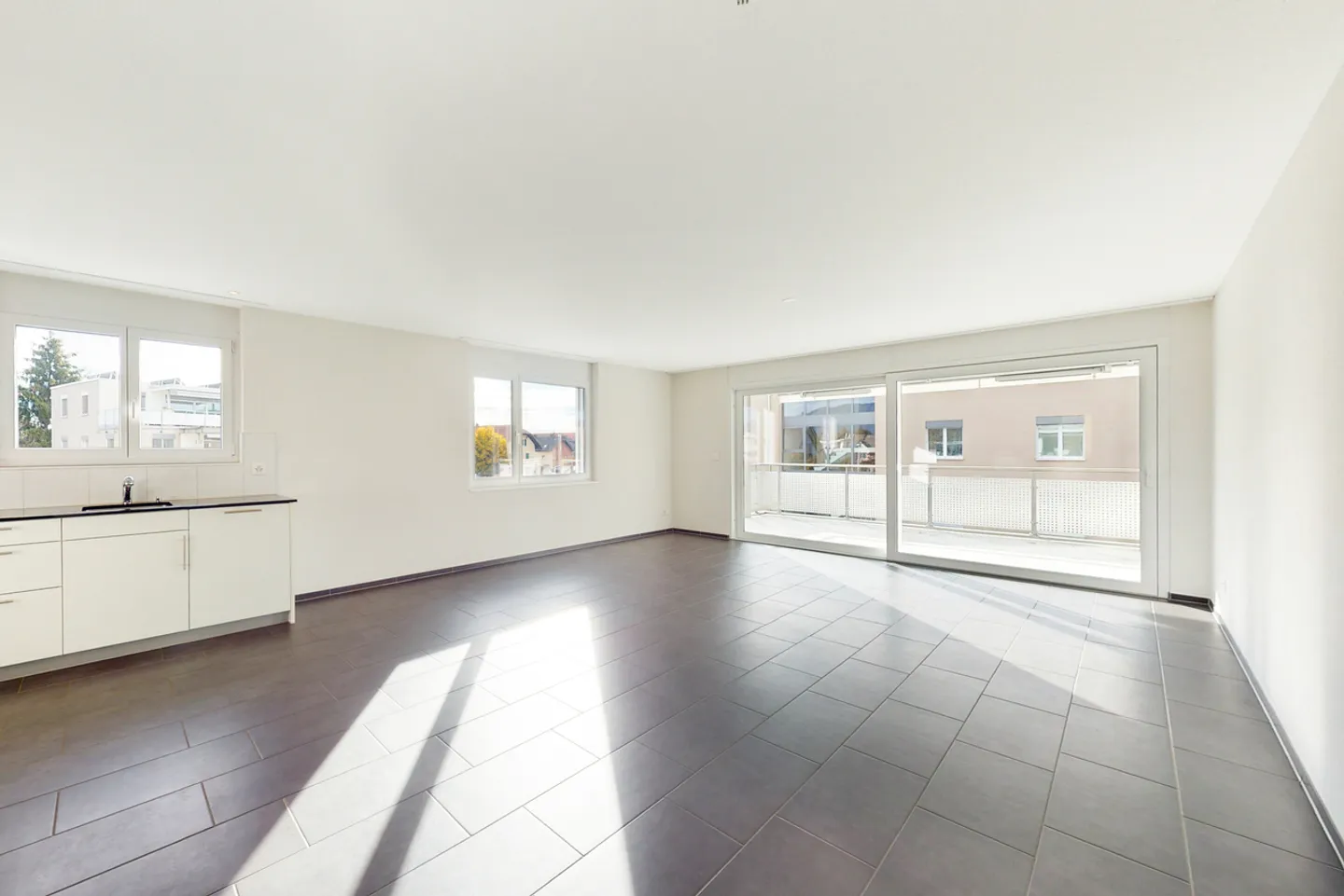 Modernes Erdgeschoss-Apartment - Foto 3 von 11