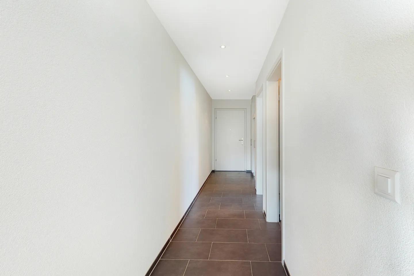 Modernes Erdgeschoss-Apartment - Foto 9 von 11