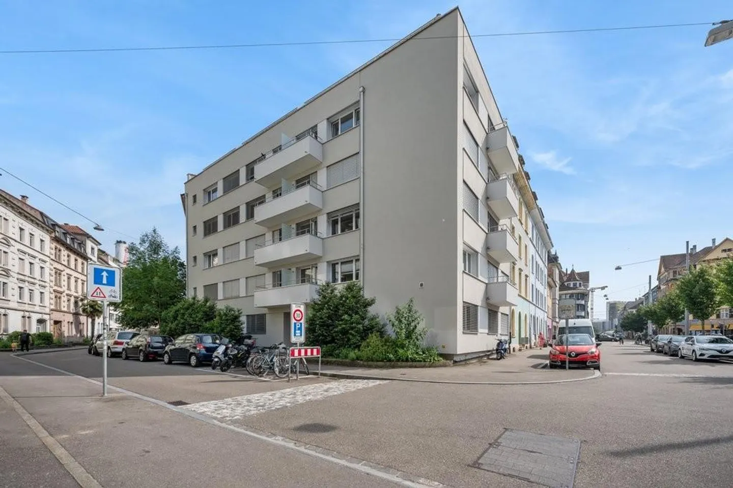 Modern Apartment near Novartis Campus - Photo 1 of 4