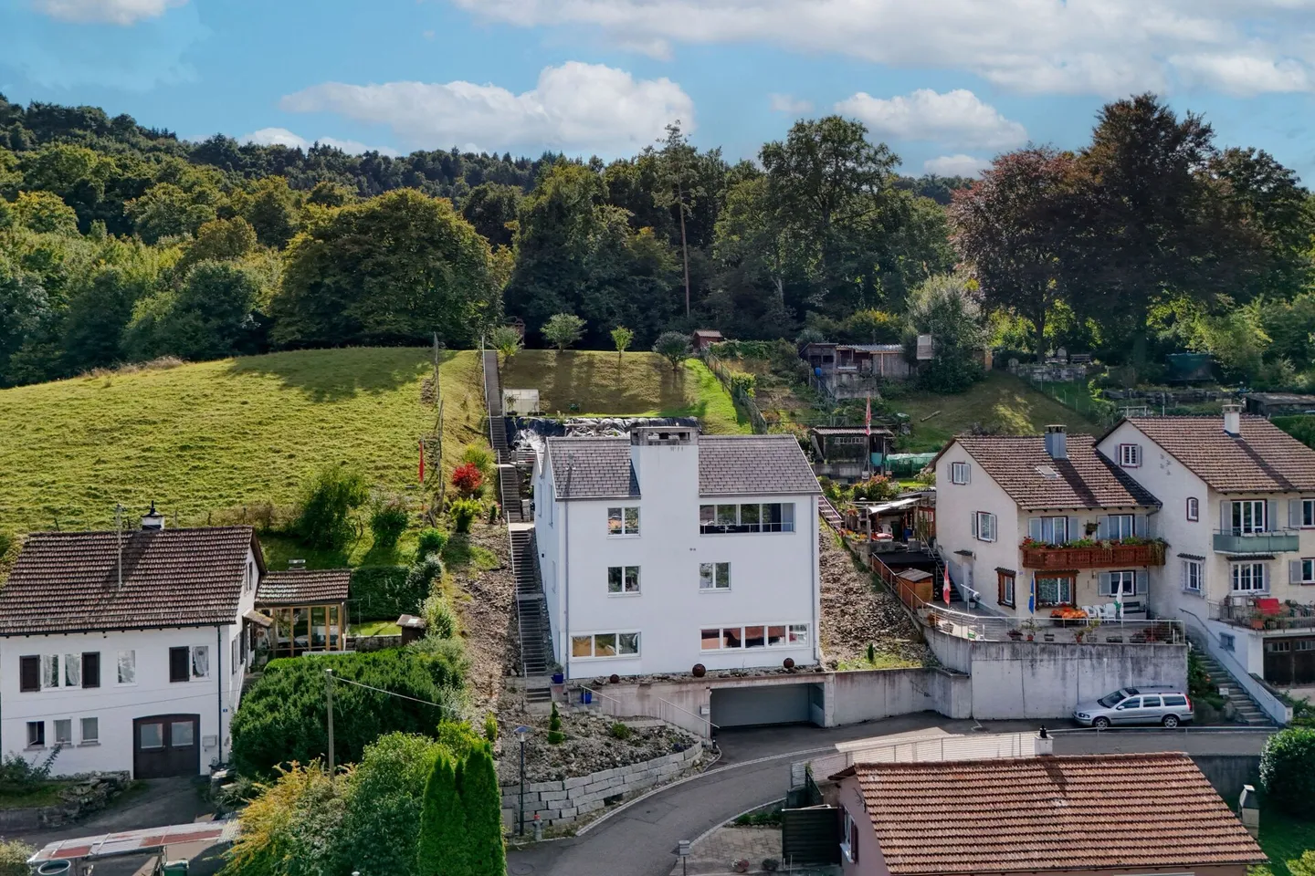 Maison individuelle de 8,5 pièces avec appartement indépendant et jardin paradisiaque - Photo 8 sur 8