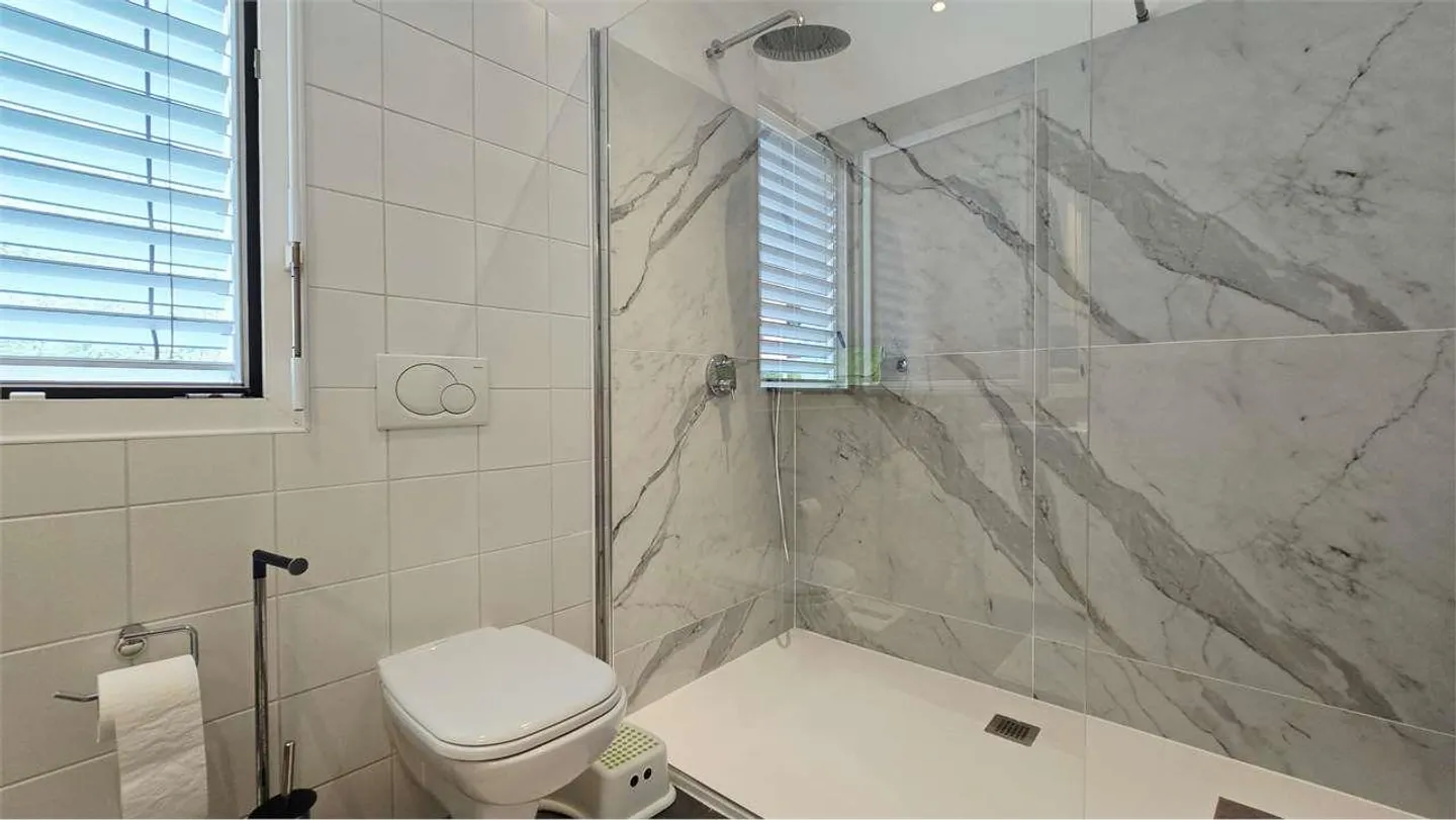 Agno - Ampio appartamento 4.5 locali con grandi terrazze - Photo 9 of 13