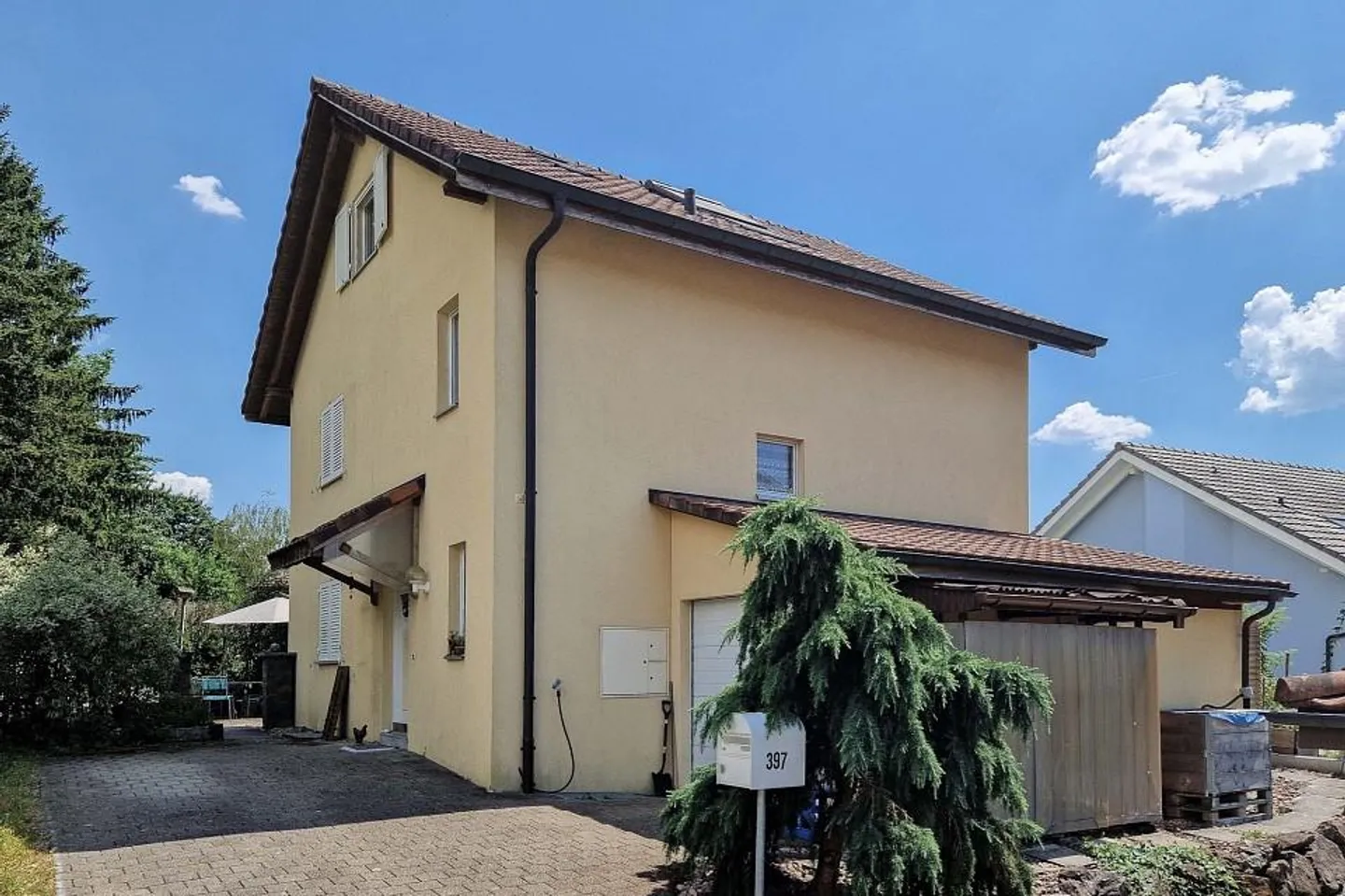 Geräumiges Familienhaus mit Garten - Foto 12 von 13