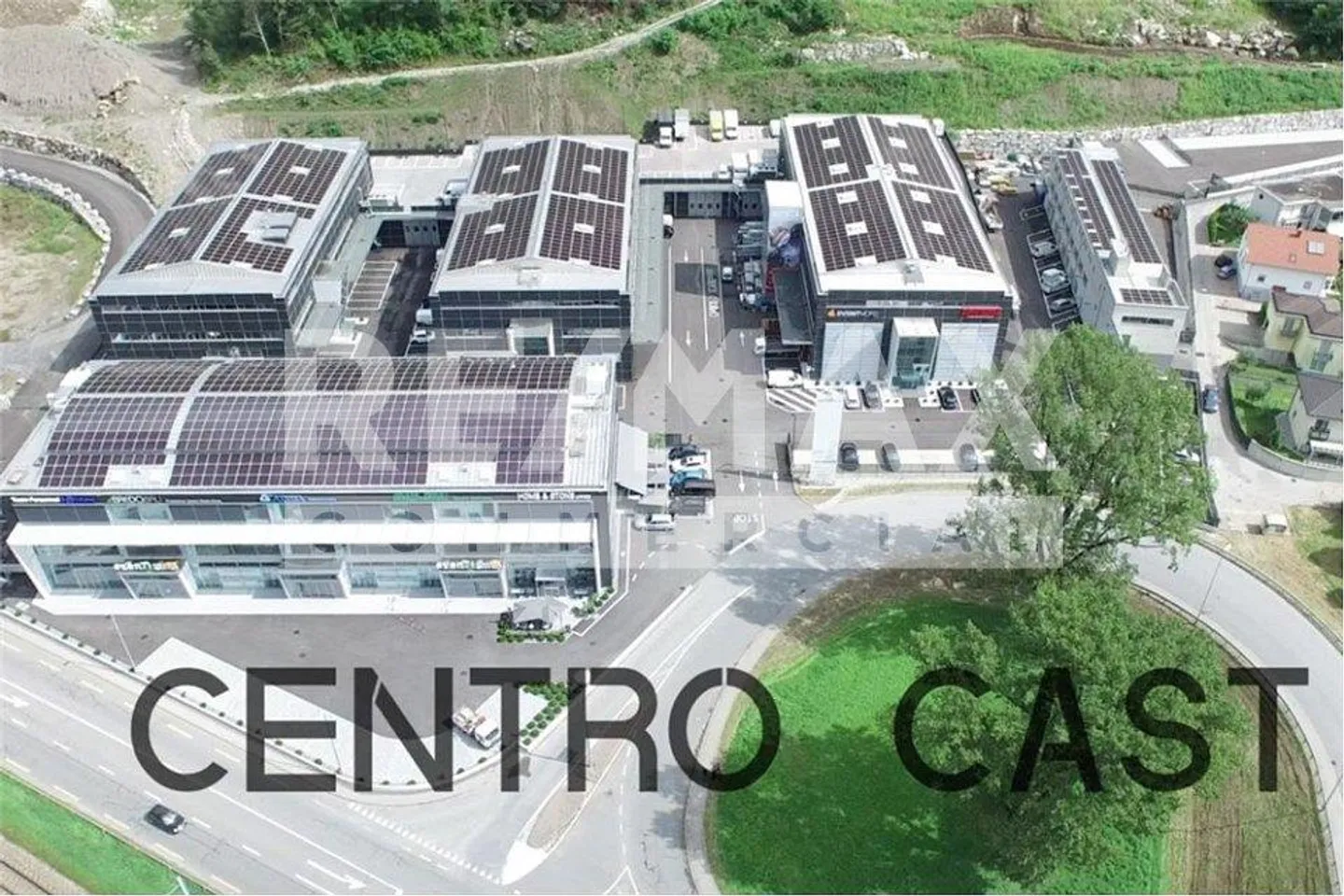À vendre : Espace commercial spacieux au centre CAST-CASTIONE - Photo 3 sur 13