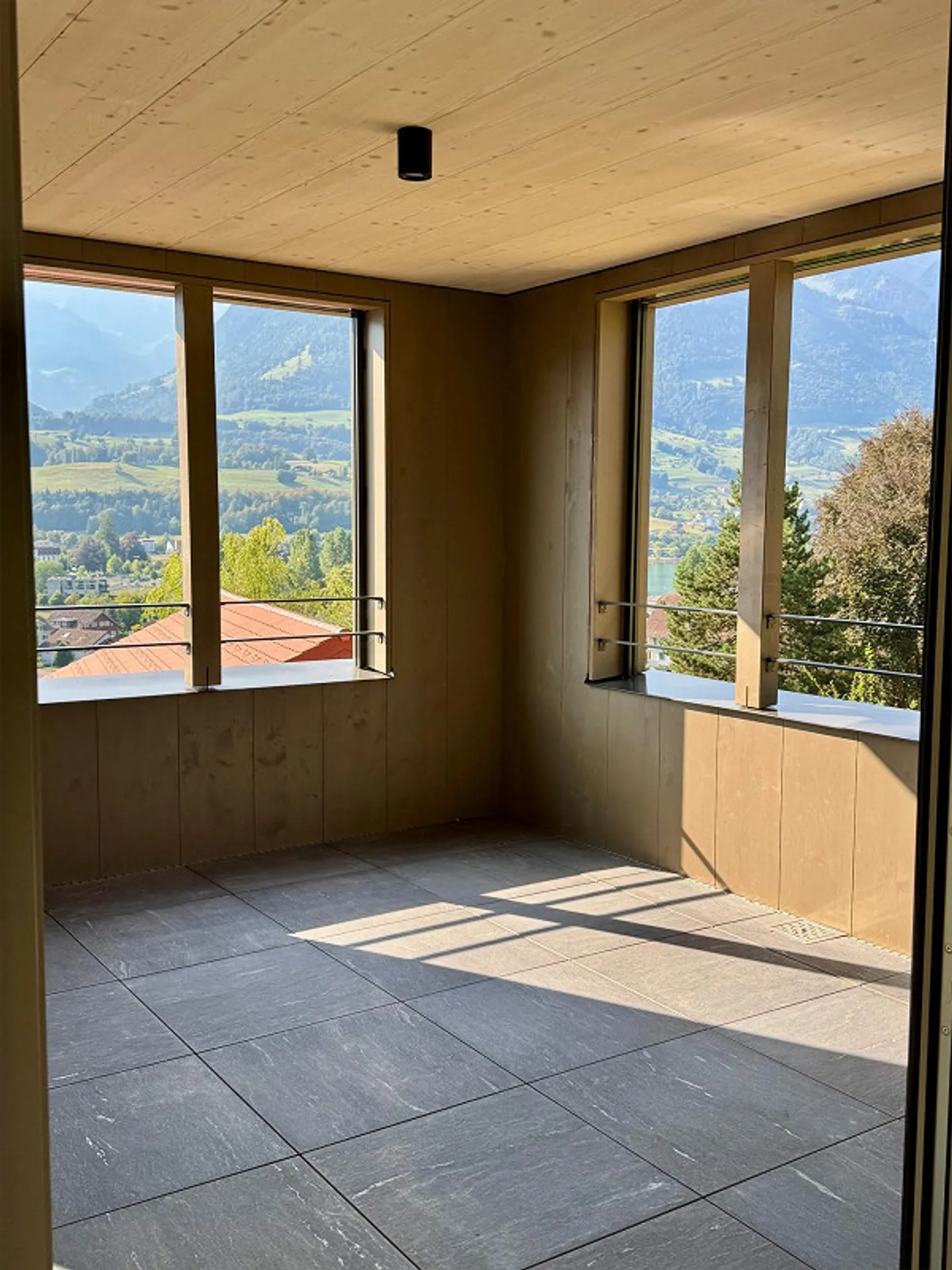 Two exclusive 5.5-room new apartments in Bergli Sarnen - Photo 2 of 19