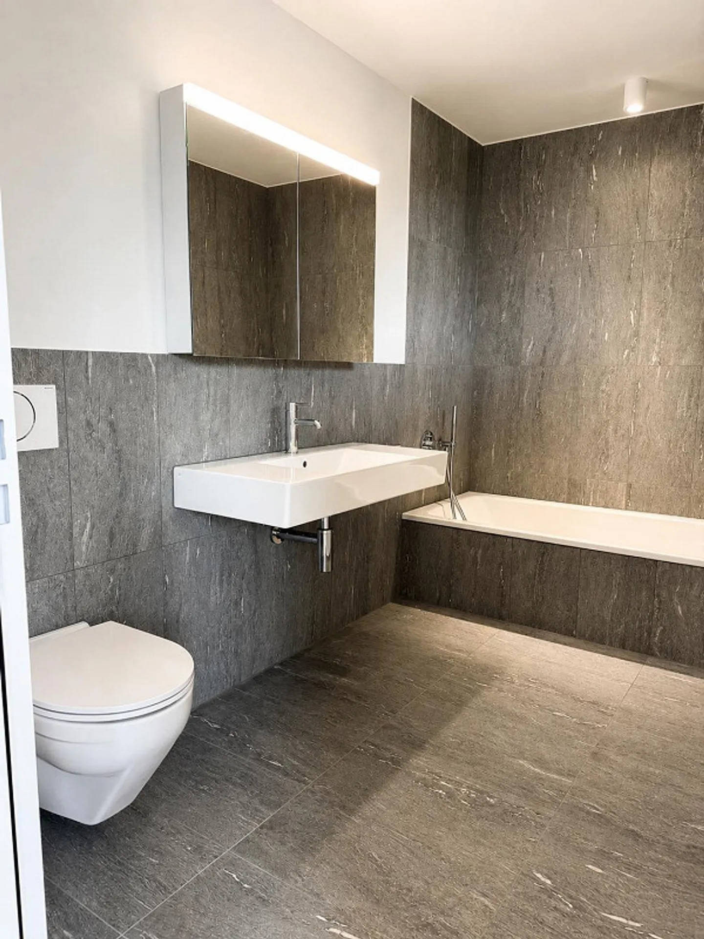 Two exclusive 5.5-room new apartments in Bergli Sarnen - Photo 13 of 19