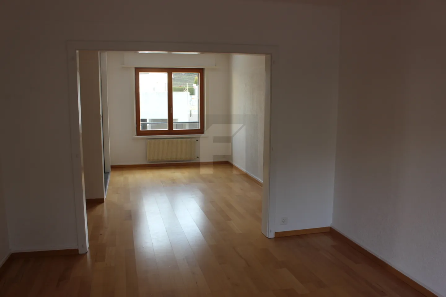 3.5 Room Apartment - Photo 4 of 6