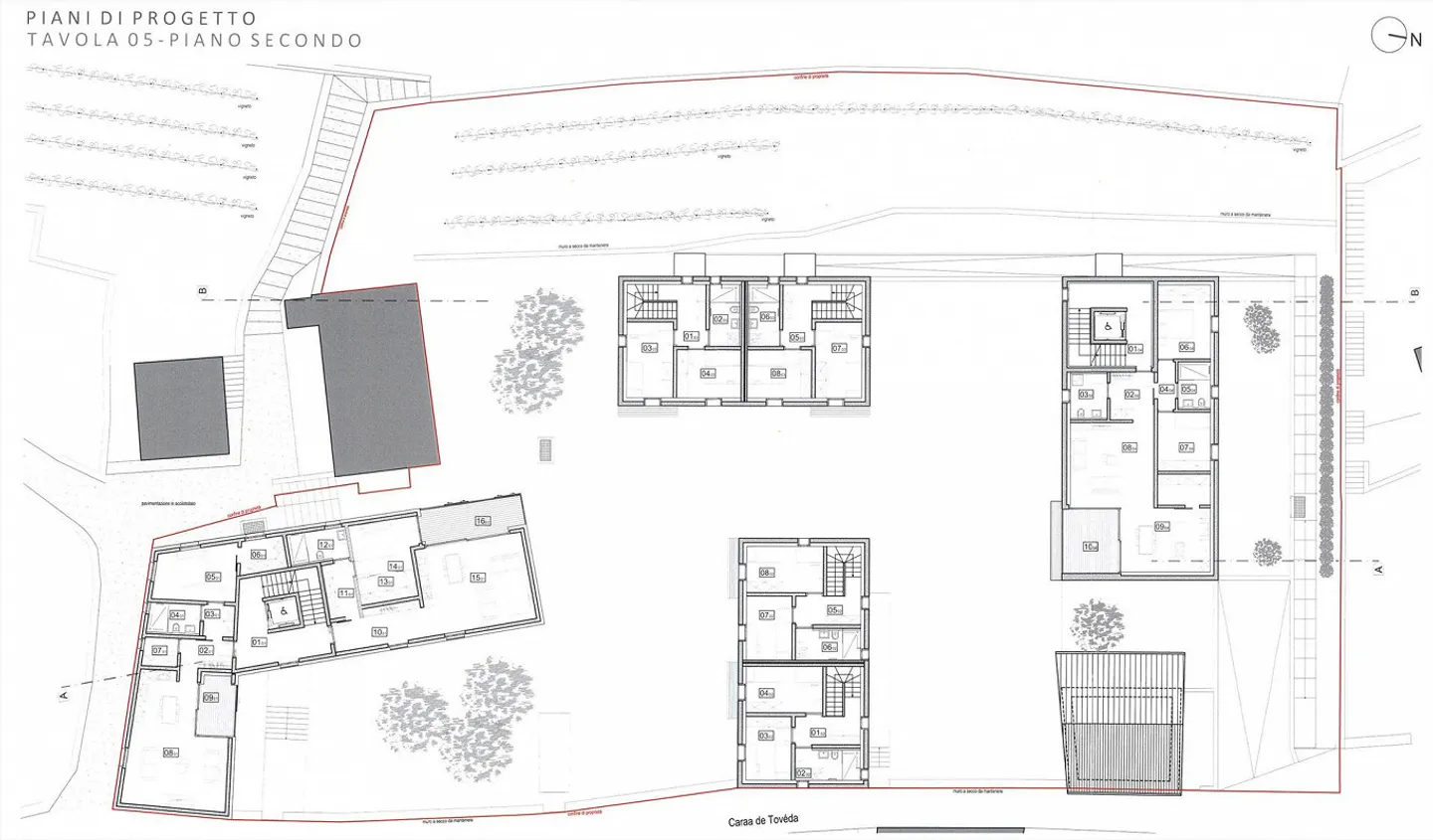 Terreno edificabile di 2370 mq con Licenza Edilizia approvata - Foto 7 di 12