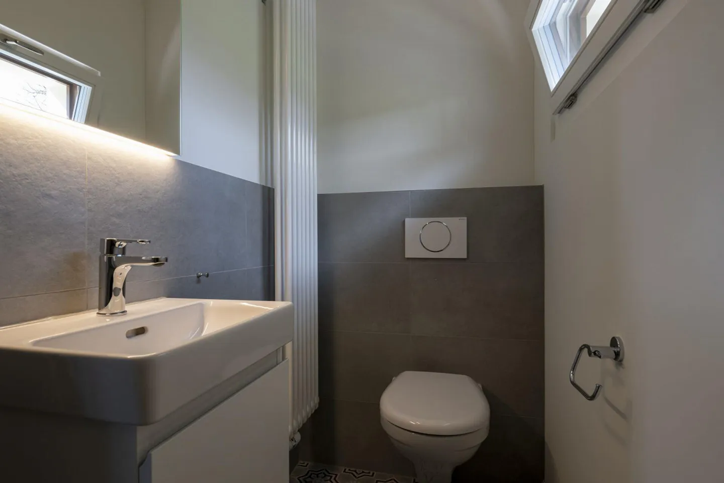 Incantevole appartamento con 3 camere in posizione centrale a Laufen - Foto 4 di 8